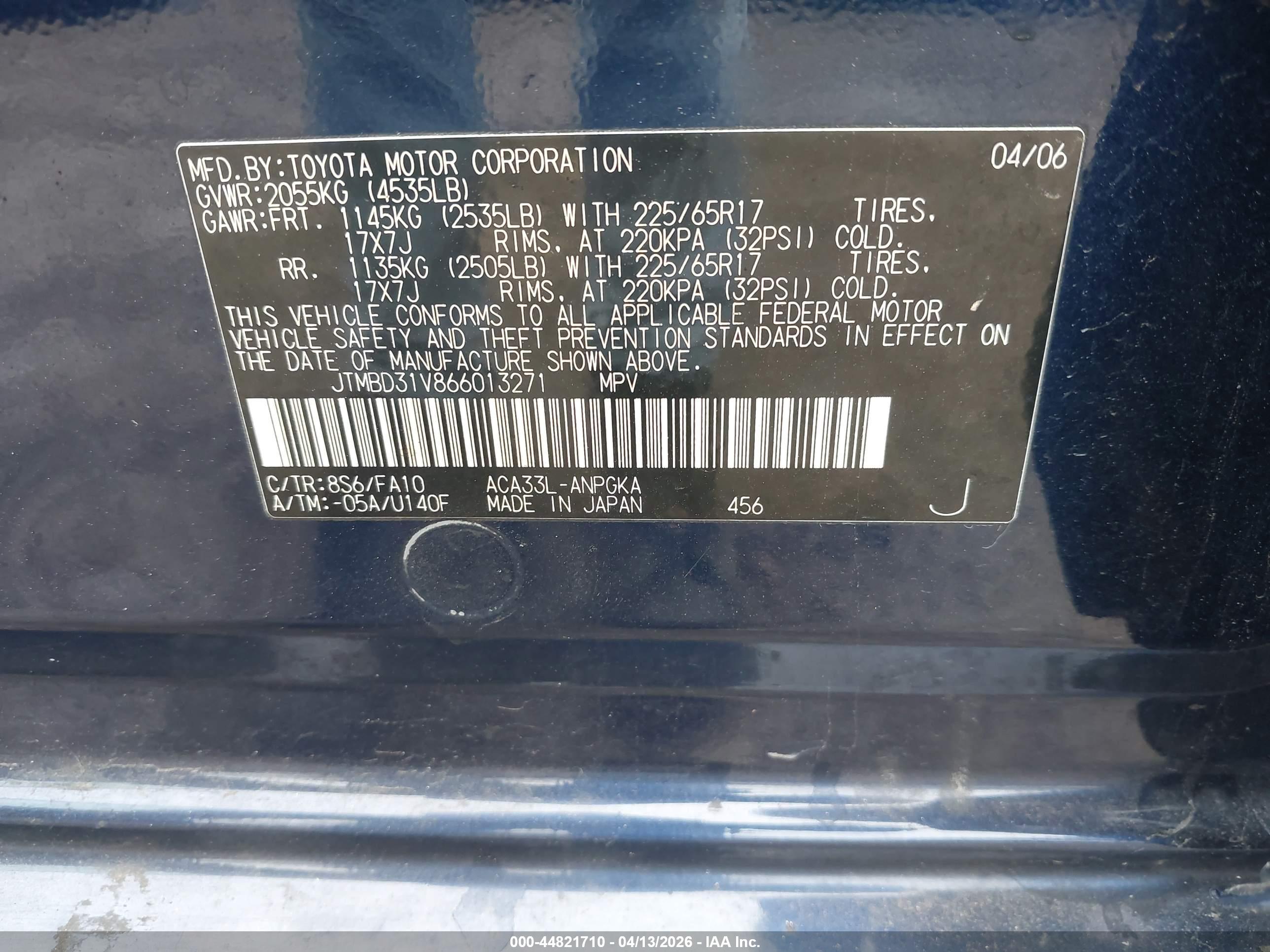 TOYOTA RAV4 image 9