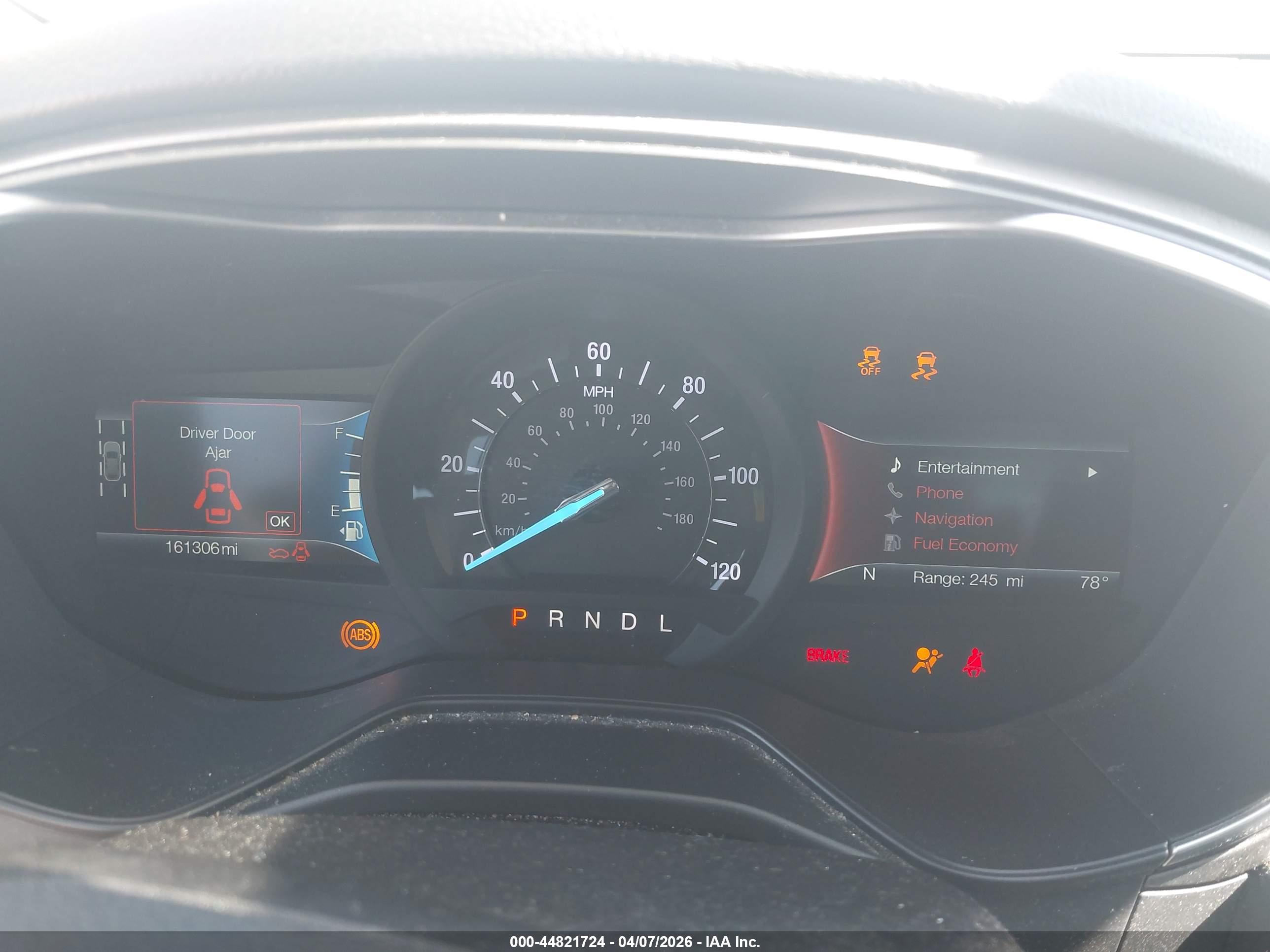 FORD FUSION image 7