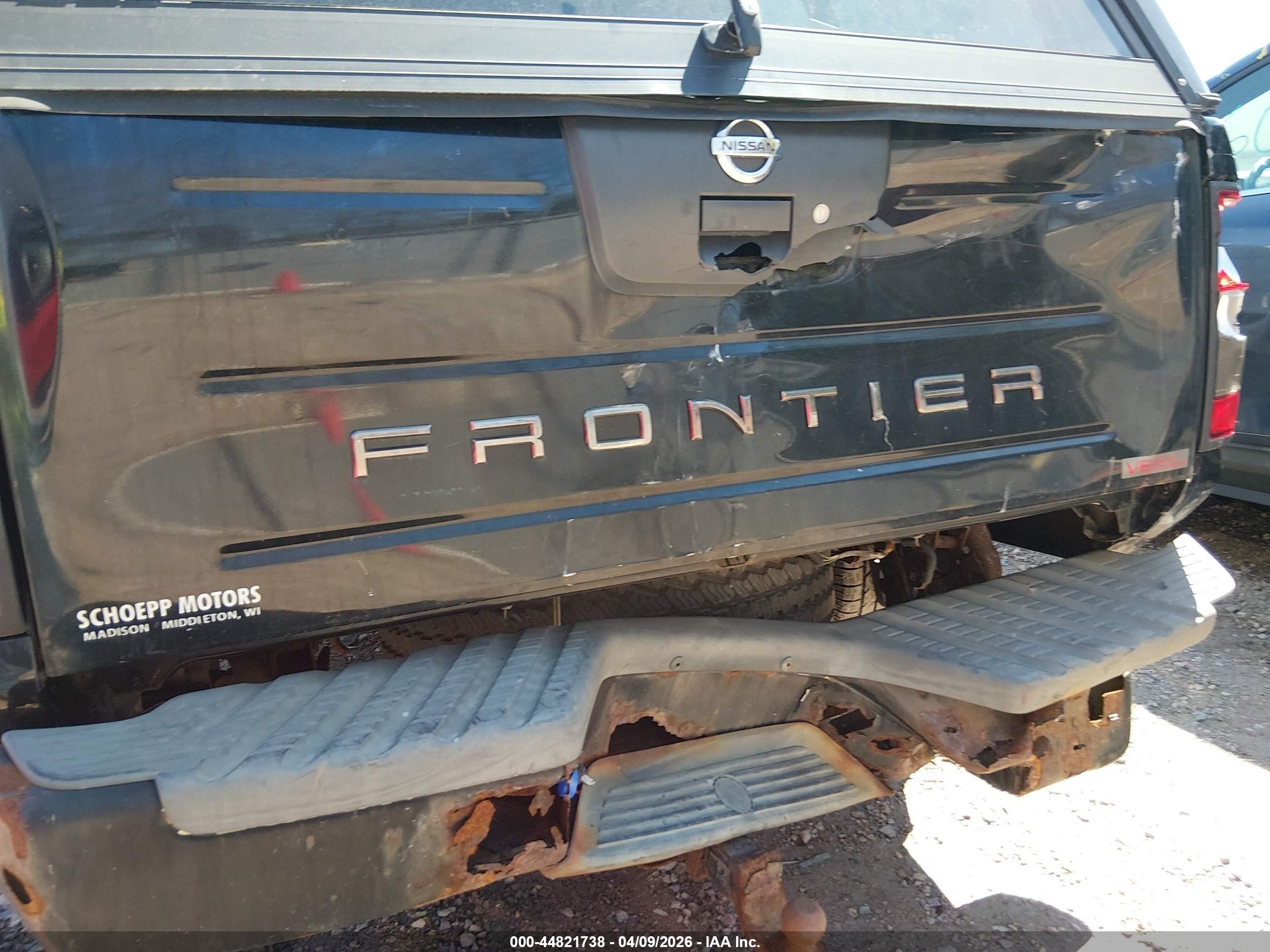 NISSAN FRONTIER image 6