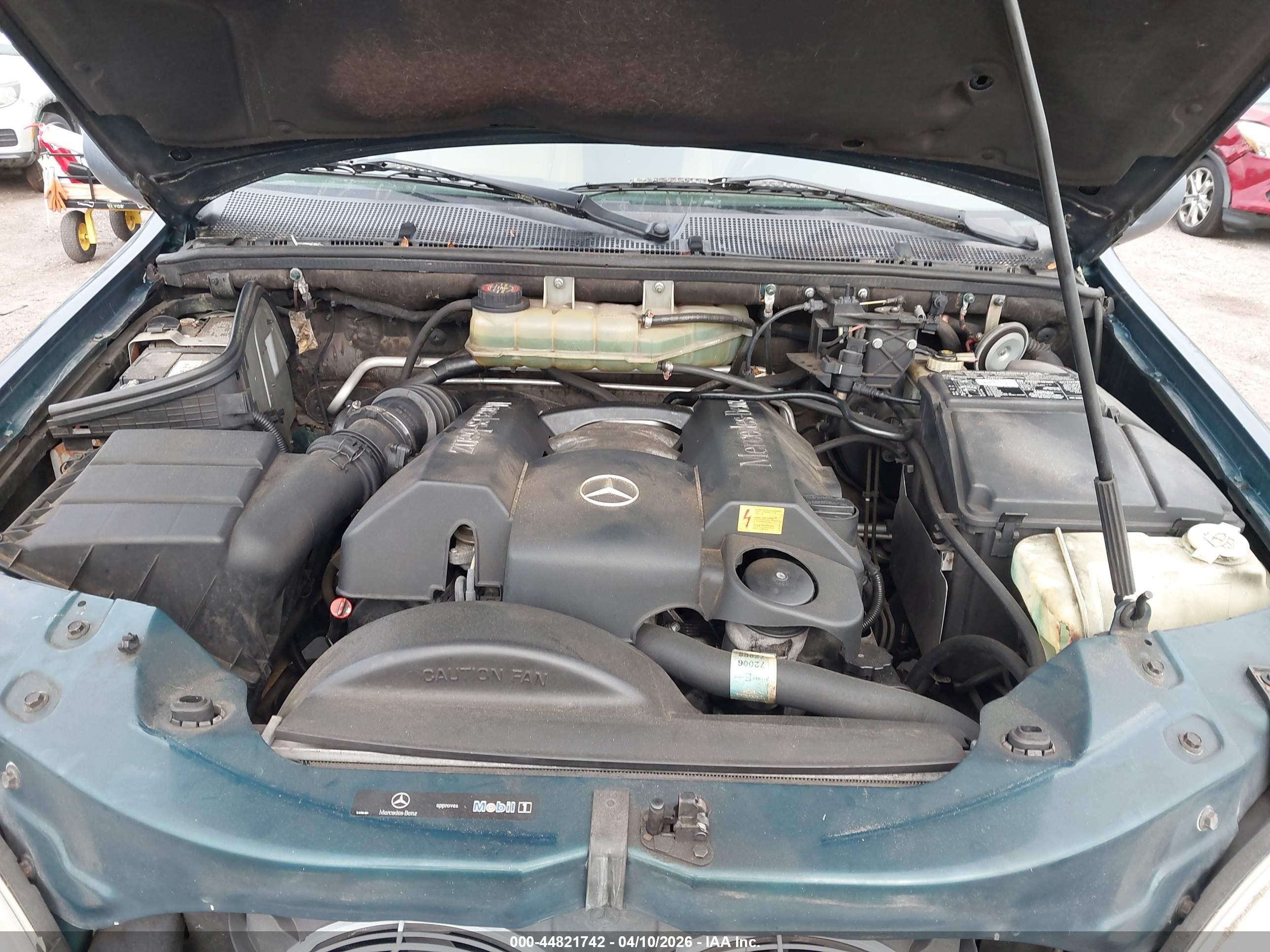 MERCEDES-BENZ ML image 10
