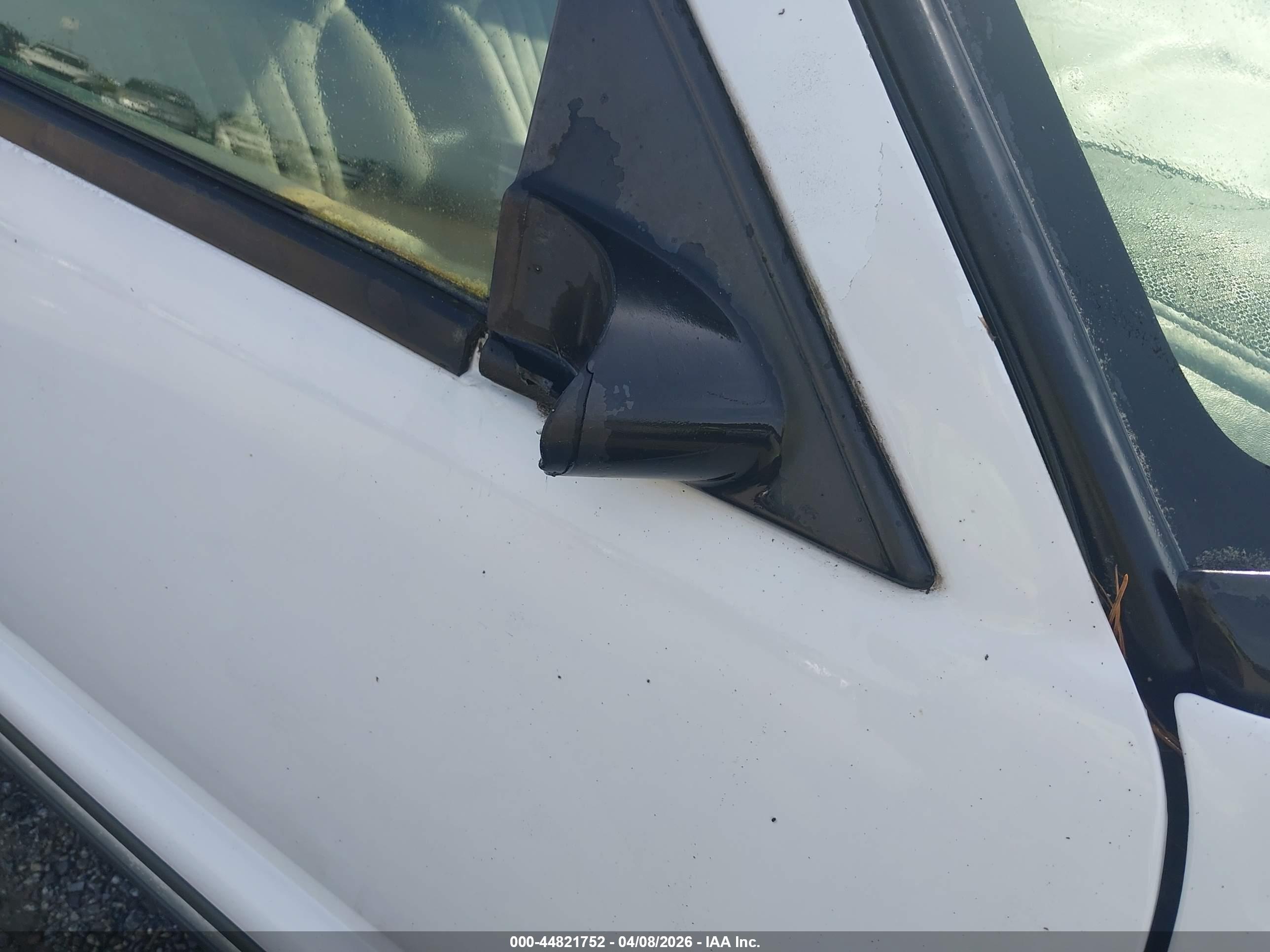 CHEVROLET BLAZER image 6