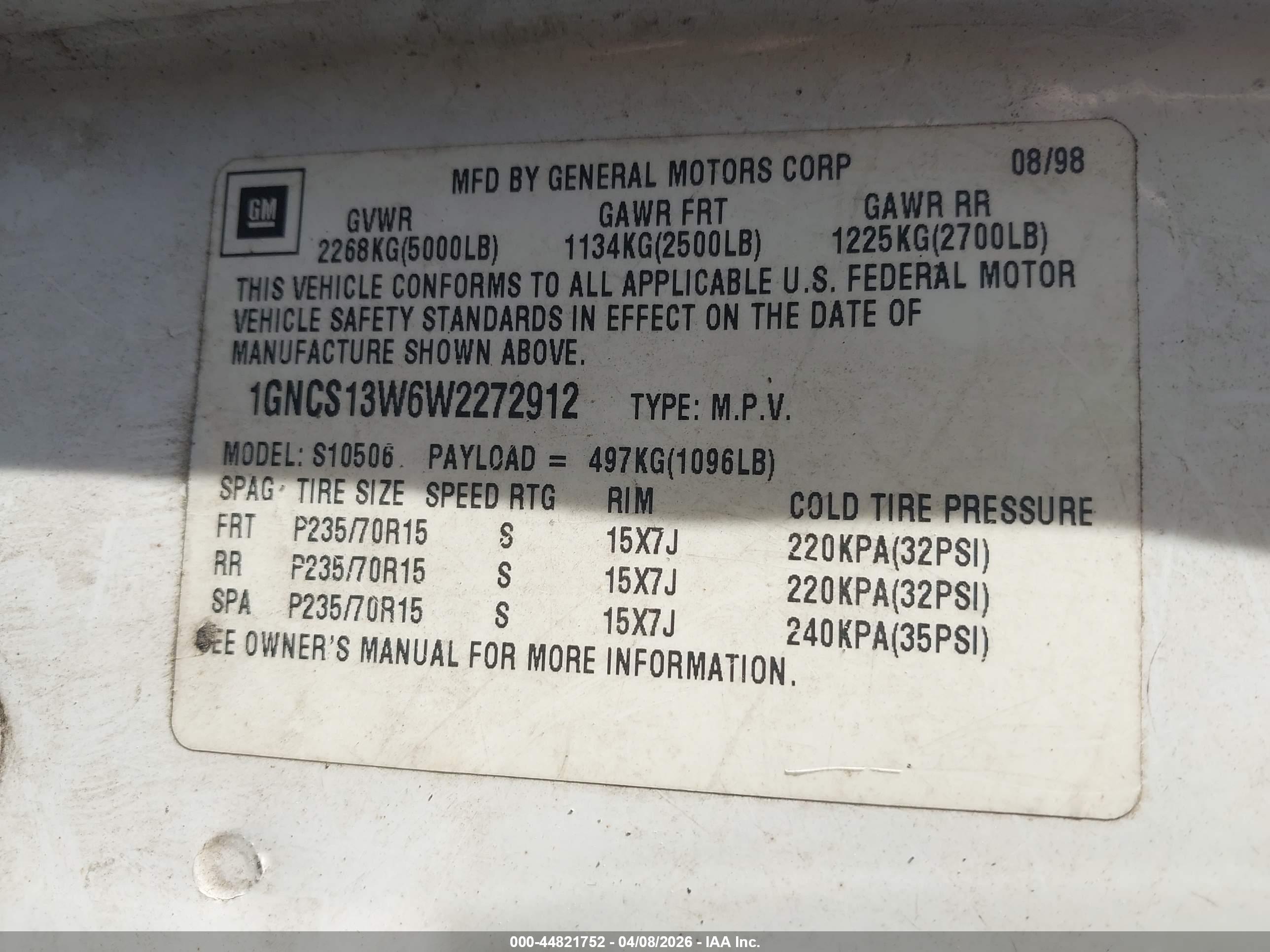 CHEVROLET BLAZER image 9