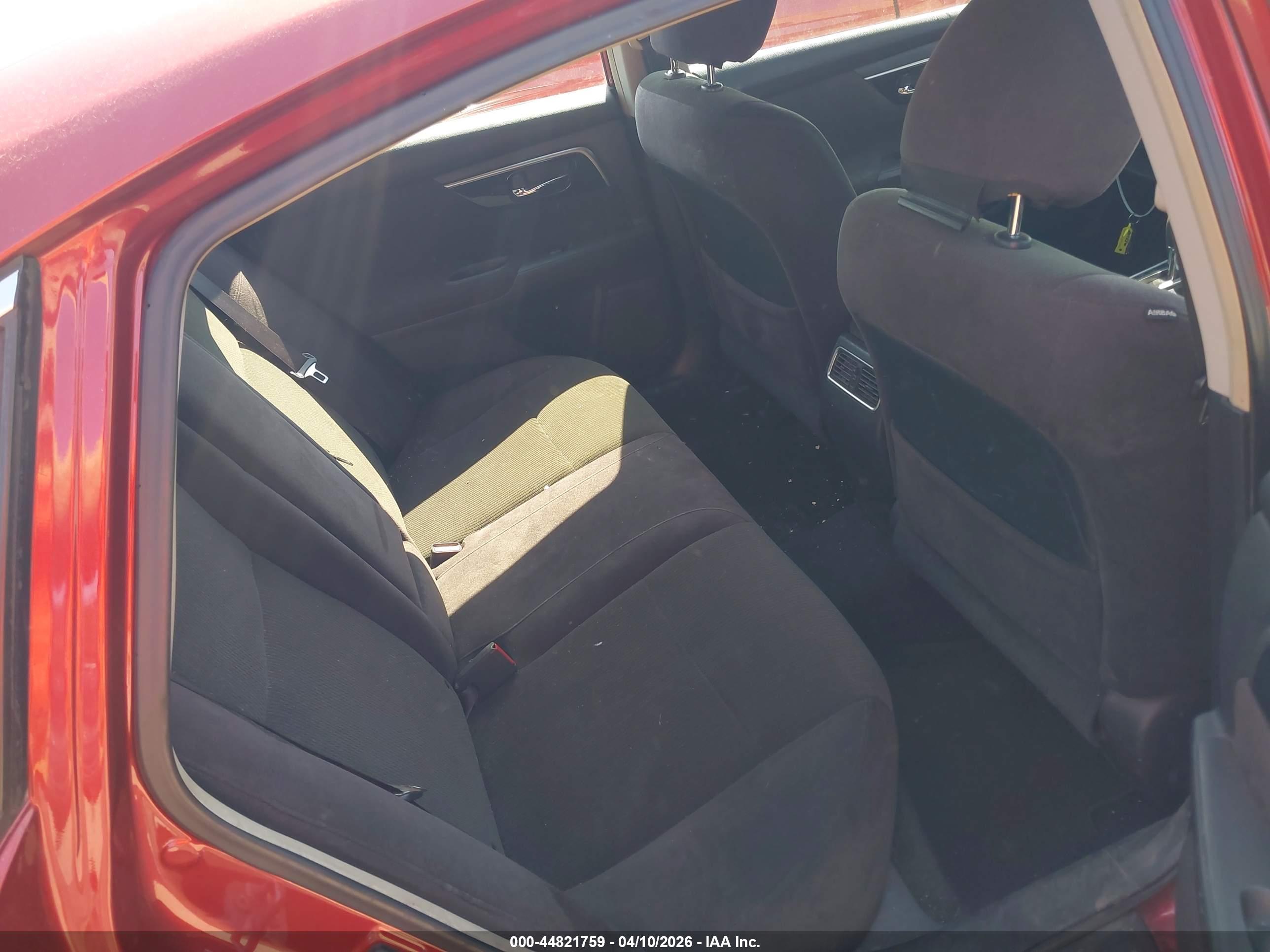 NISSAN ALTIMA image 8