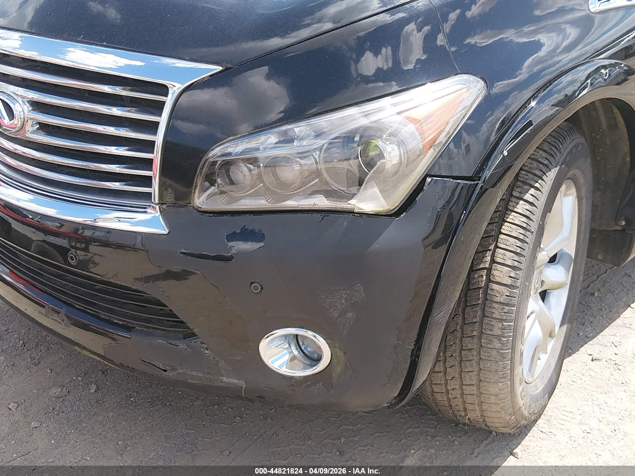 INFINITI QX80 image 6
