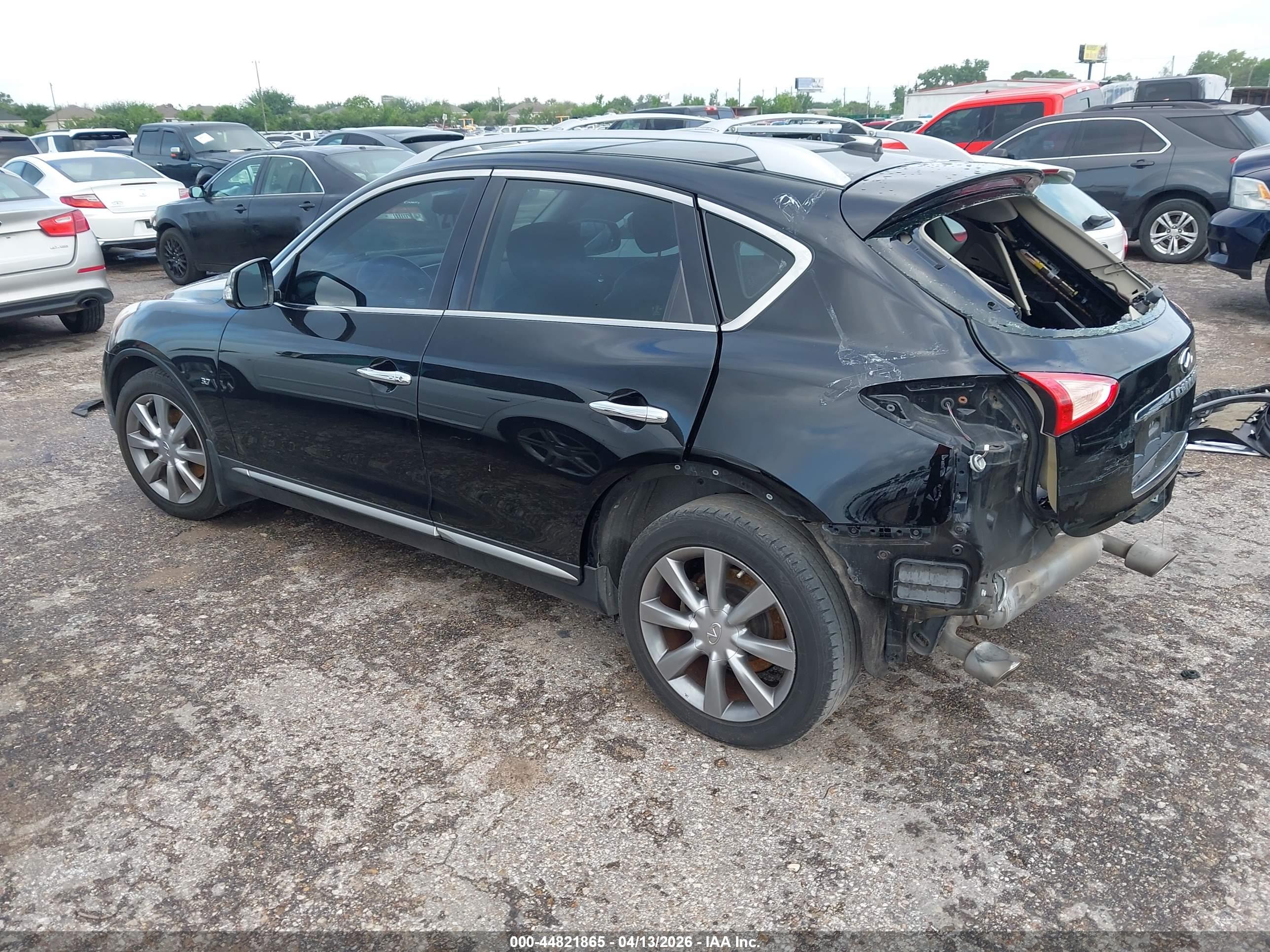 INFINITI QX50 image 3