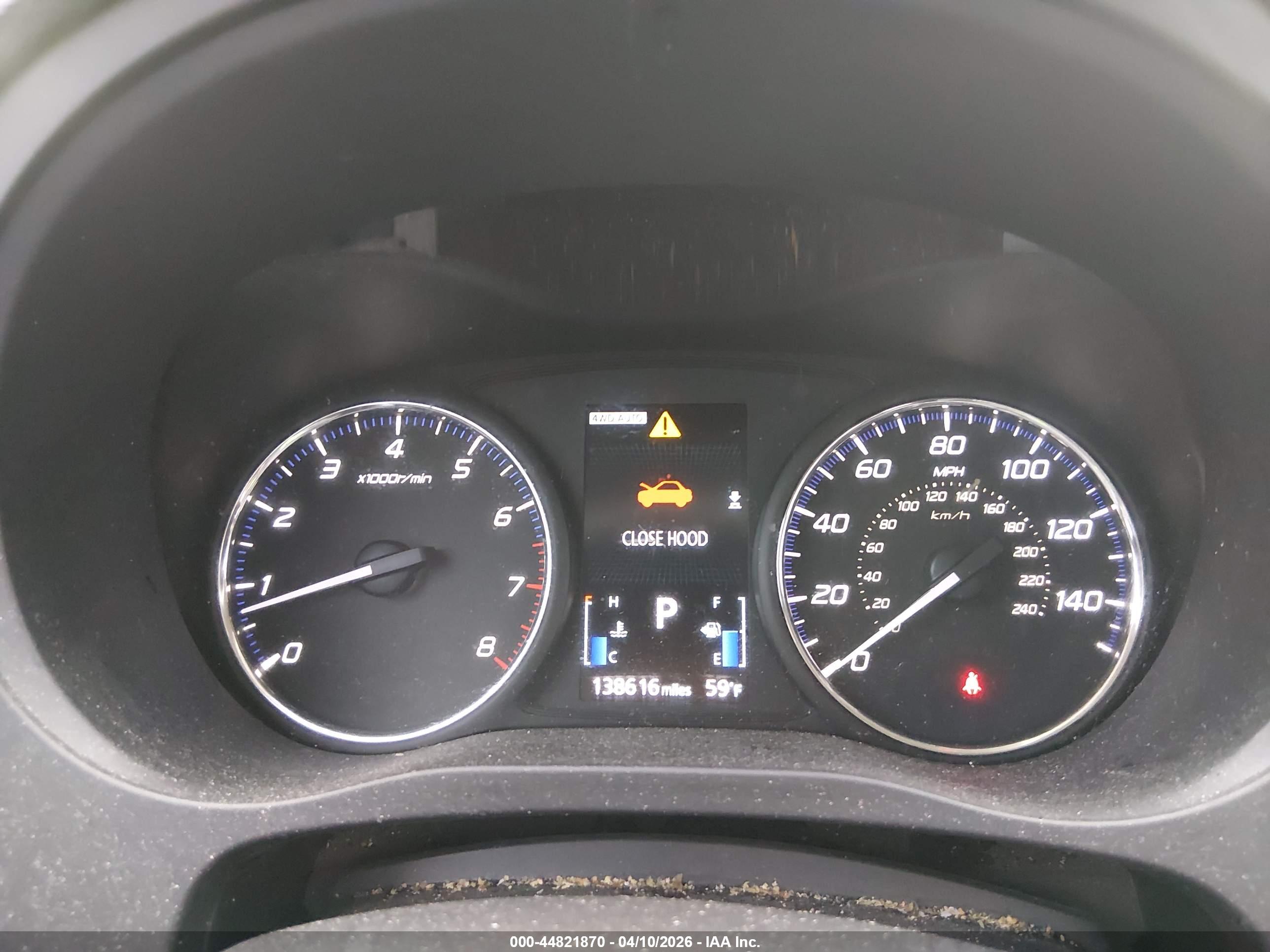 MITSUBISHI OUTLANDER image 7