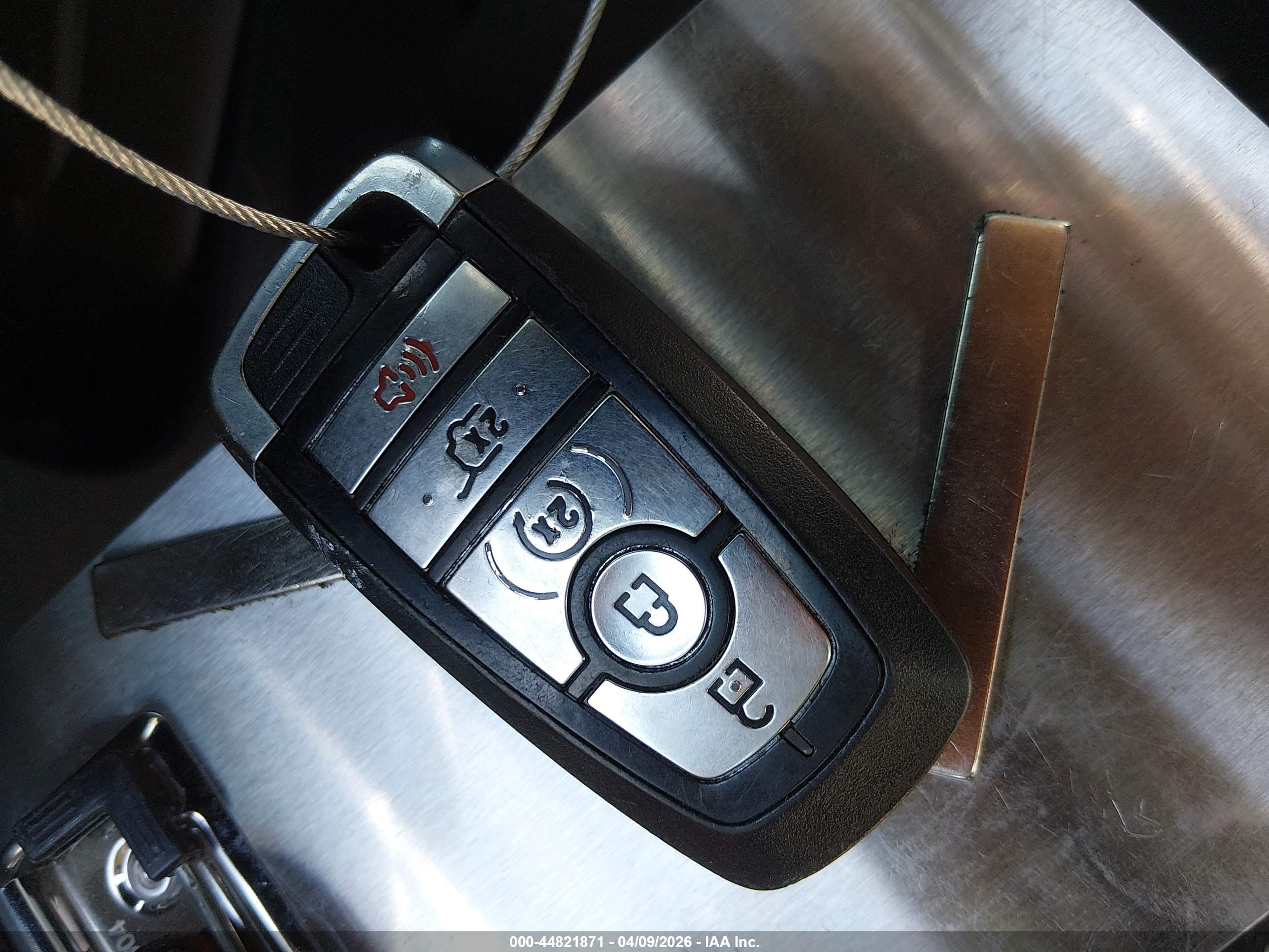 FORD ESCAPE image 11