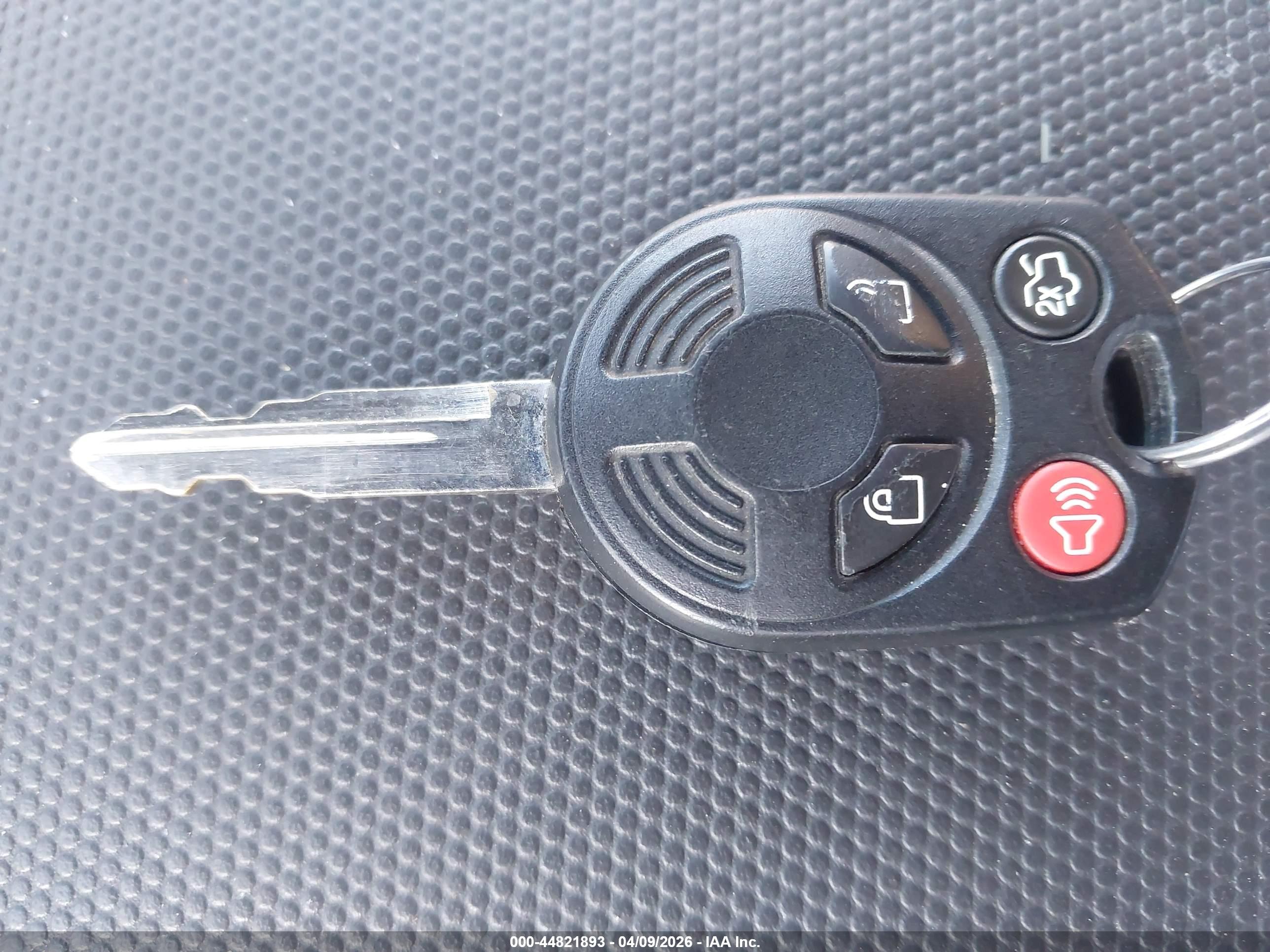 FORD ESCAPE image 11