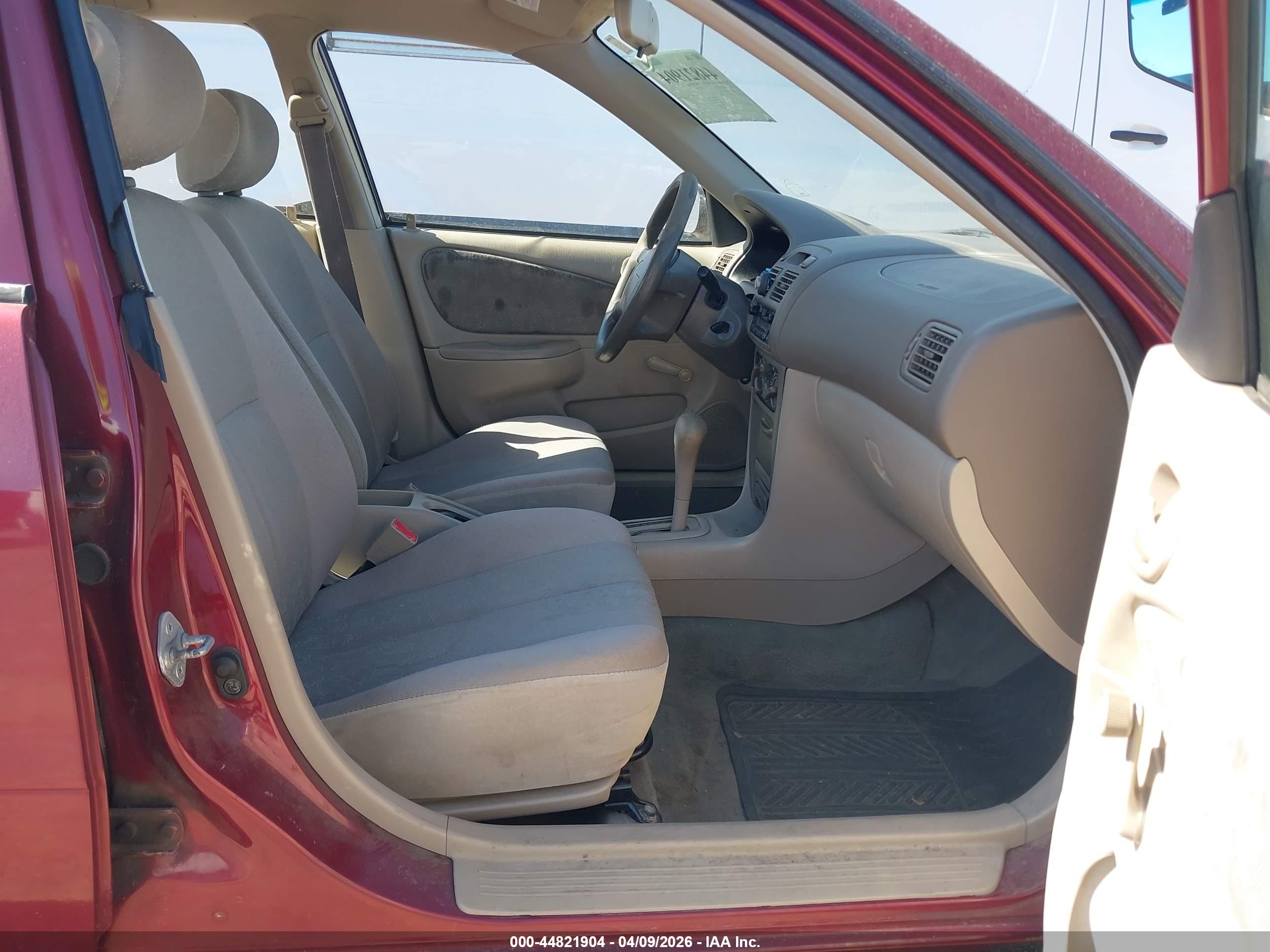 TOYOTA COROLLA image 5