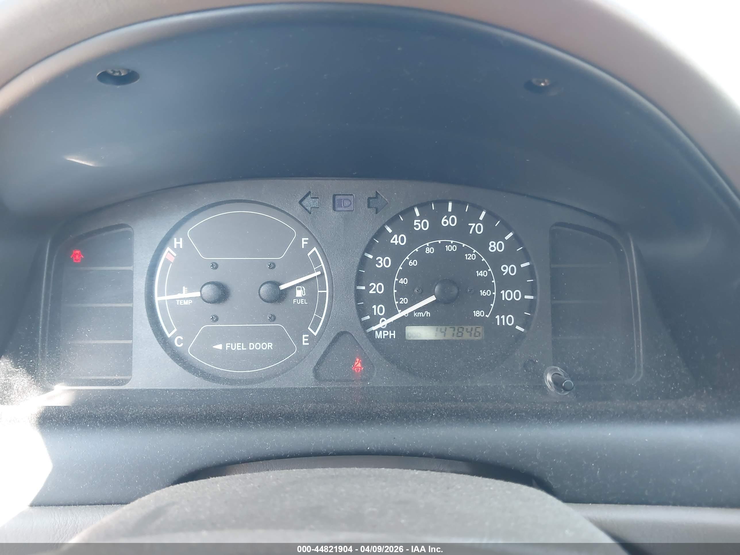 TOYOTA COROLLA image 7