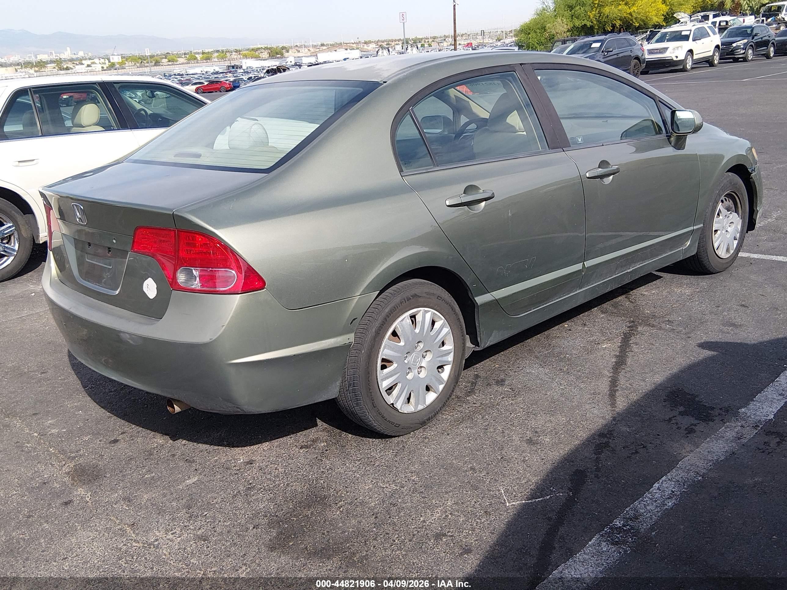 HONDA CIVIC image 4