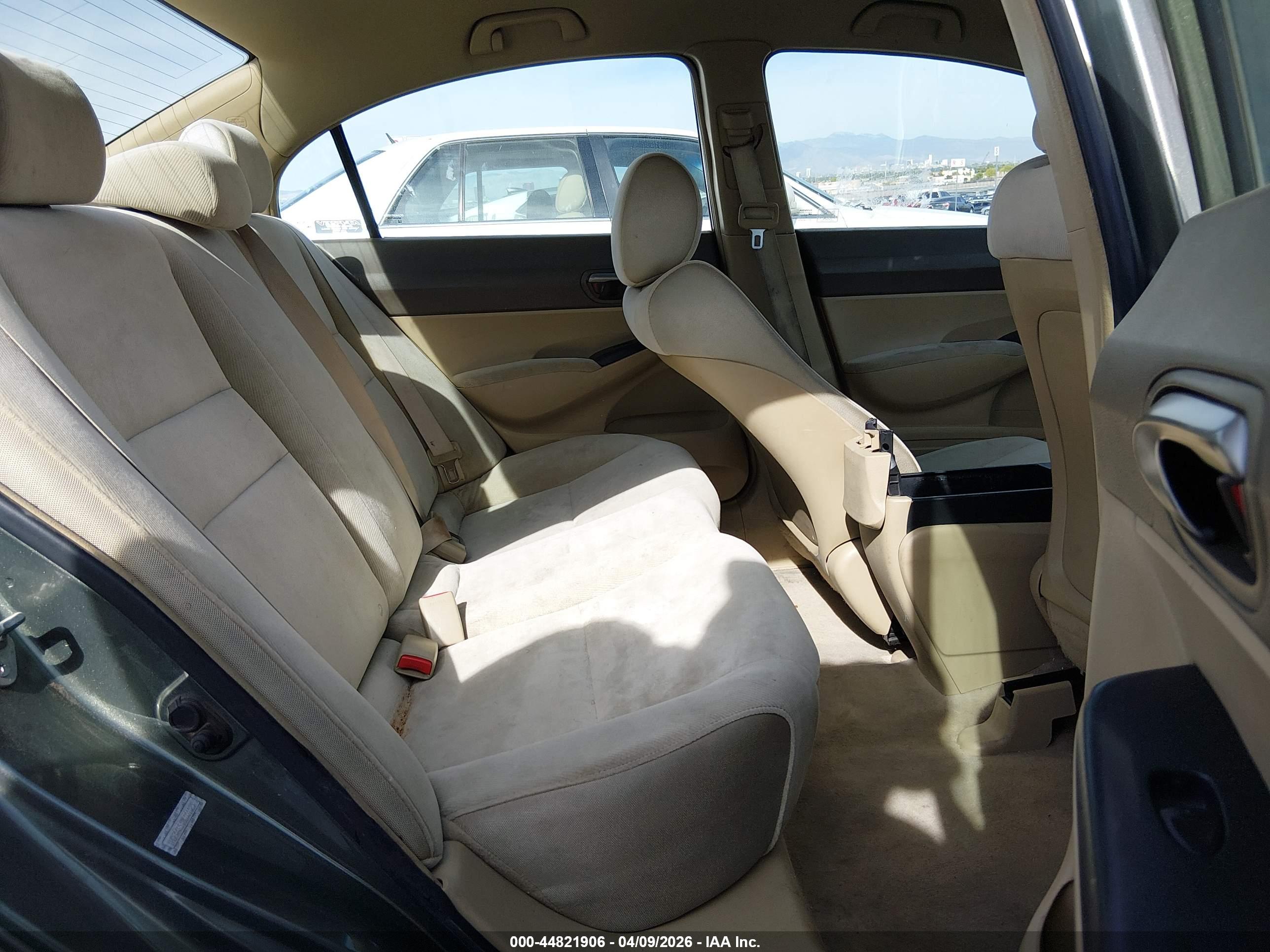 HONDA CIVIC image 8