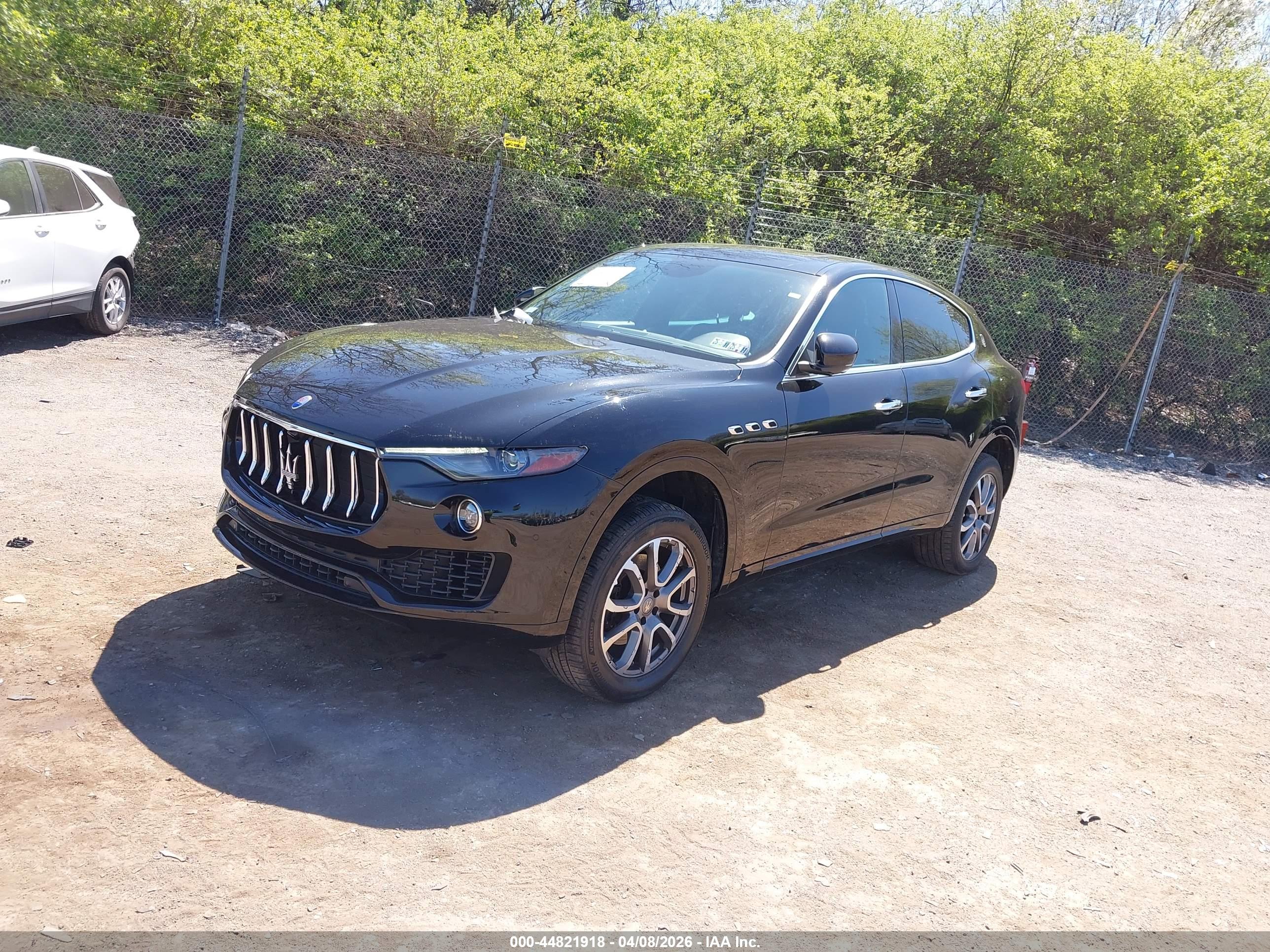 MASERATI LEVANTE image 2