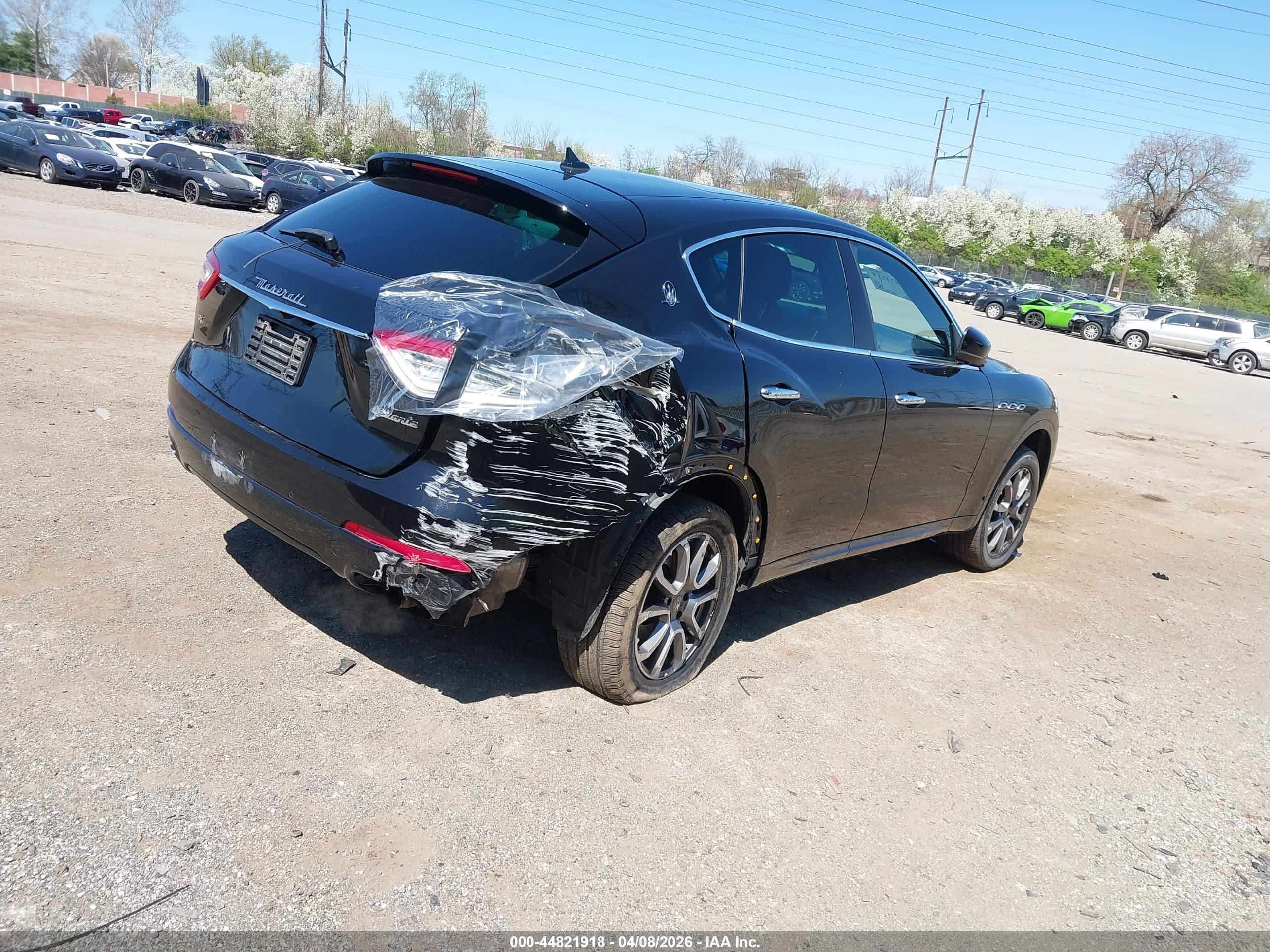 MASERATI LEVANTE image 4