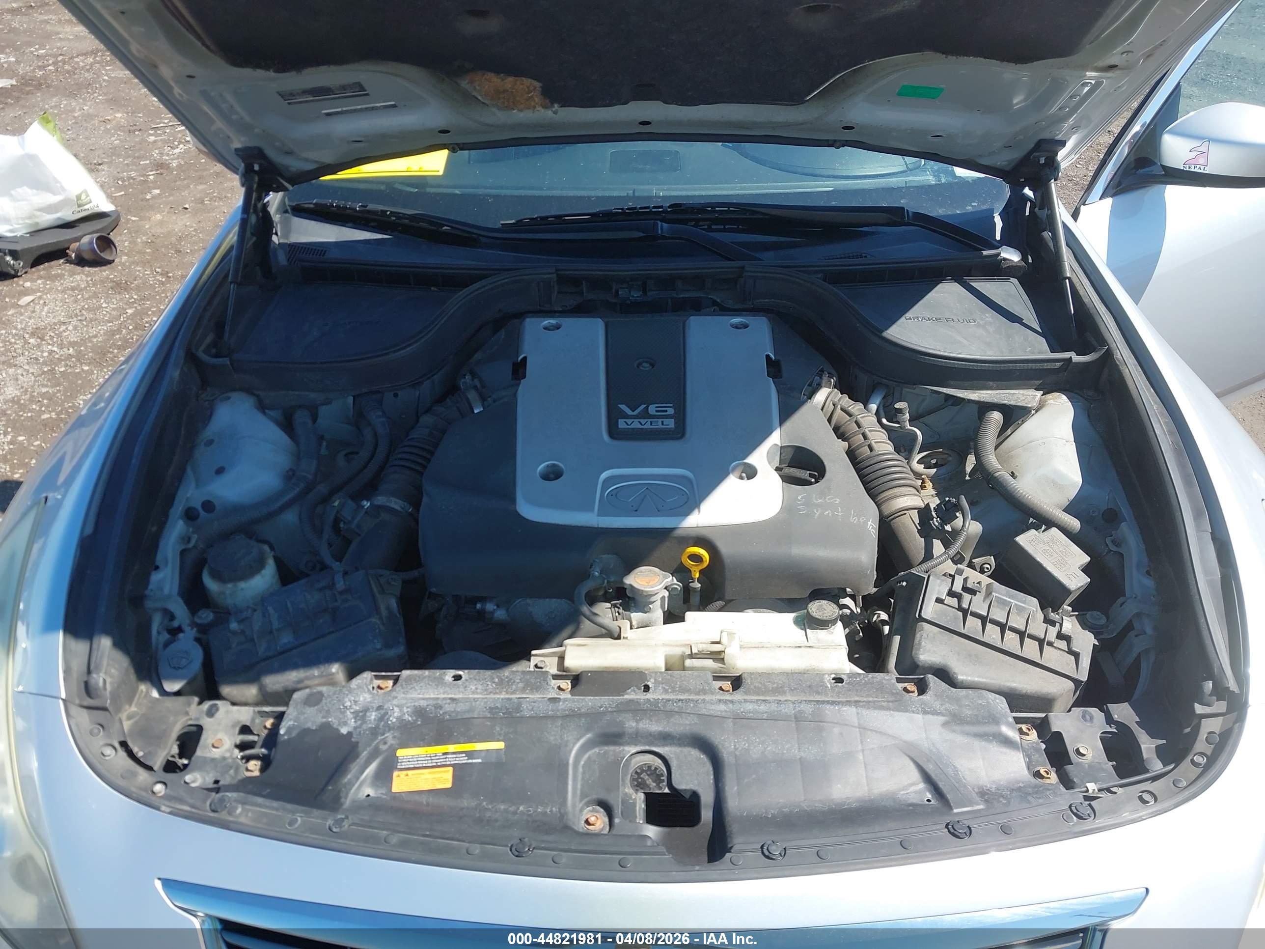 INFINITI G37X image 10