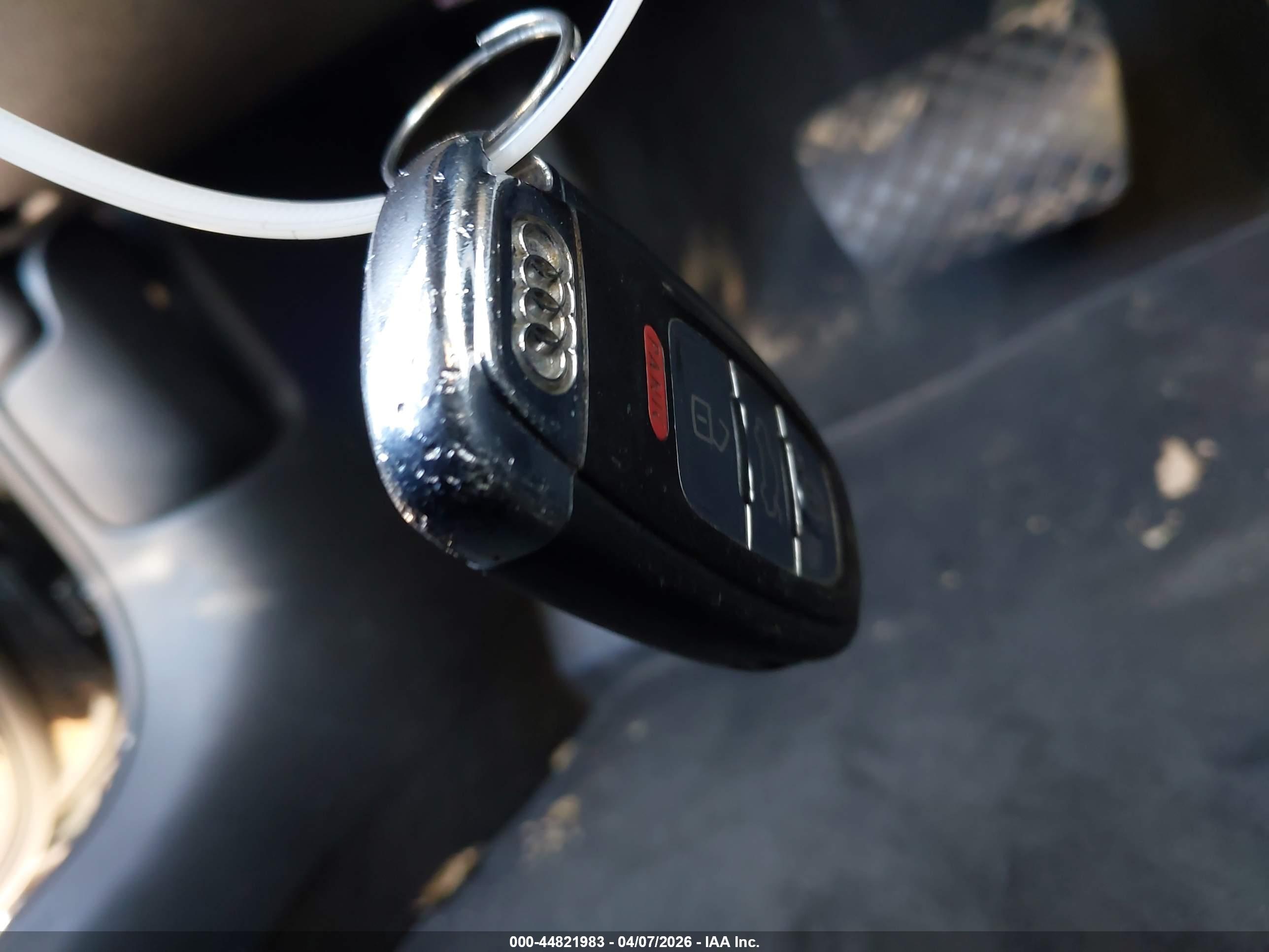 AUDI A4 image 11