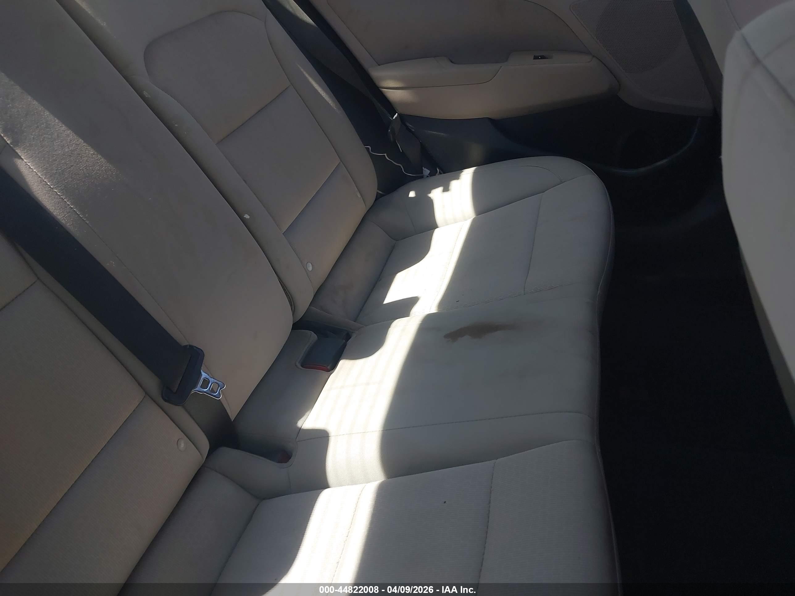 HYUNDAI ELANTRA image 8