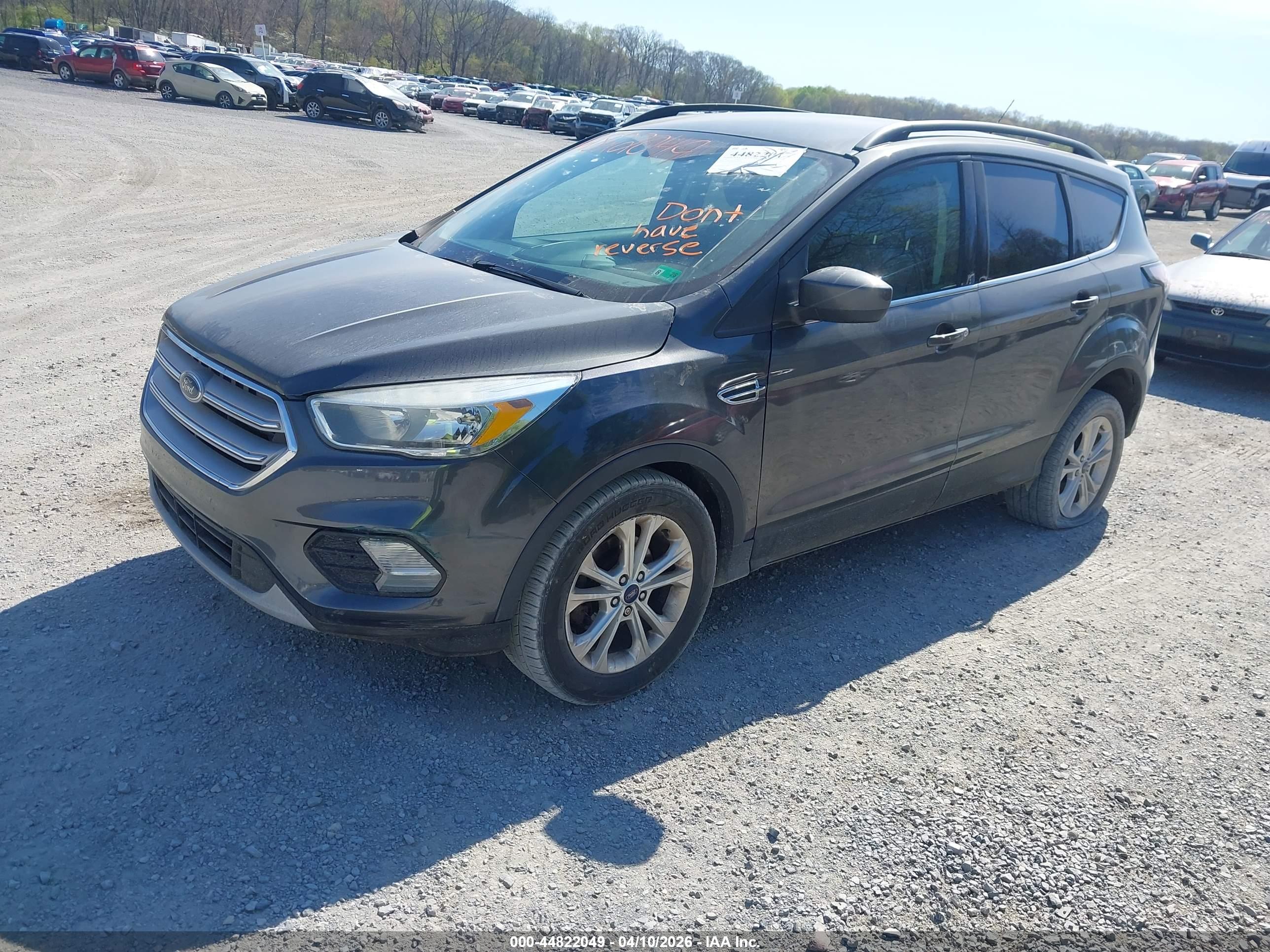 FORD ESCAPE image 2