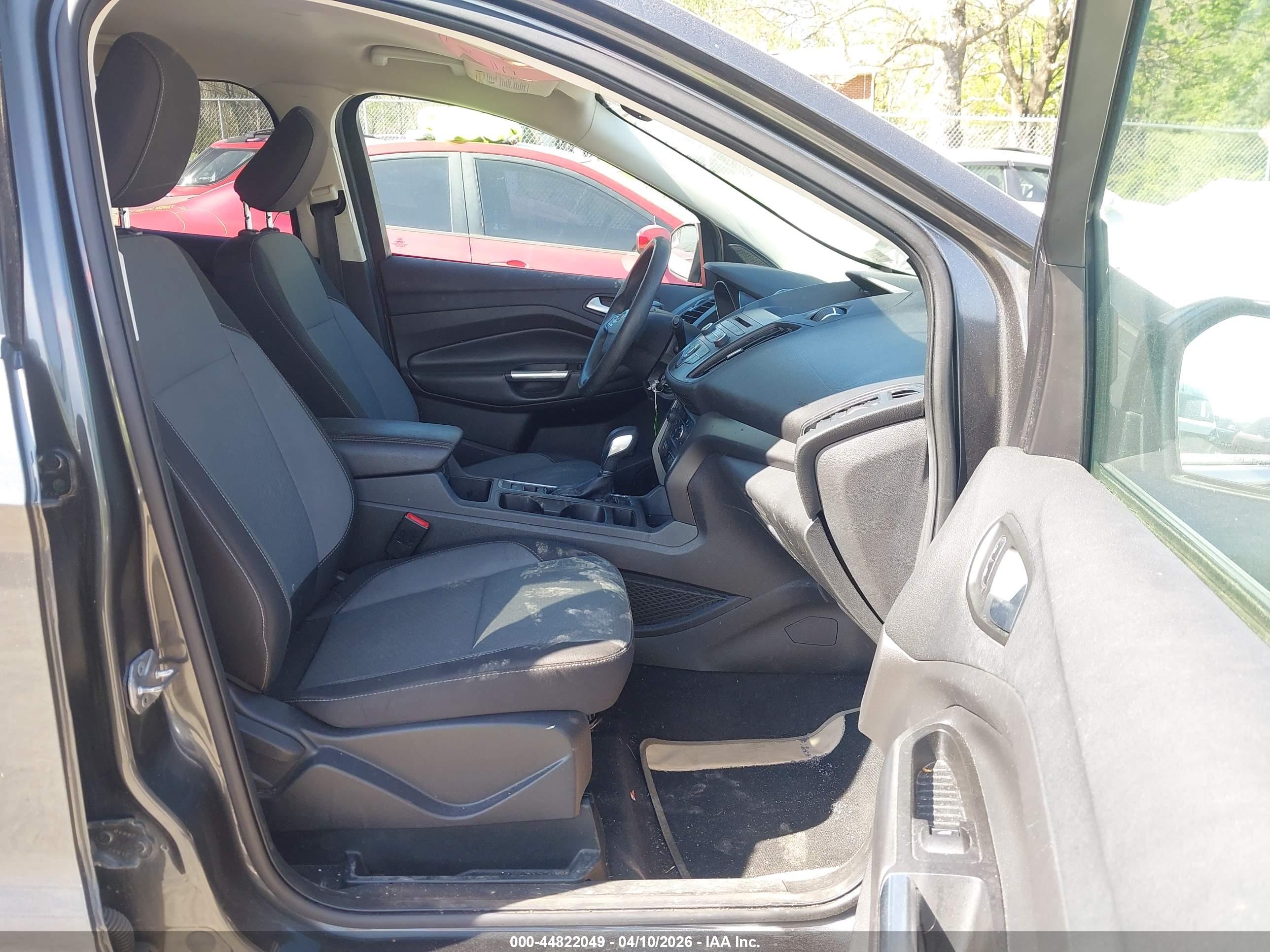 FORD ESCAPE image 5