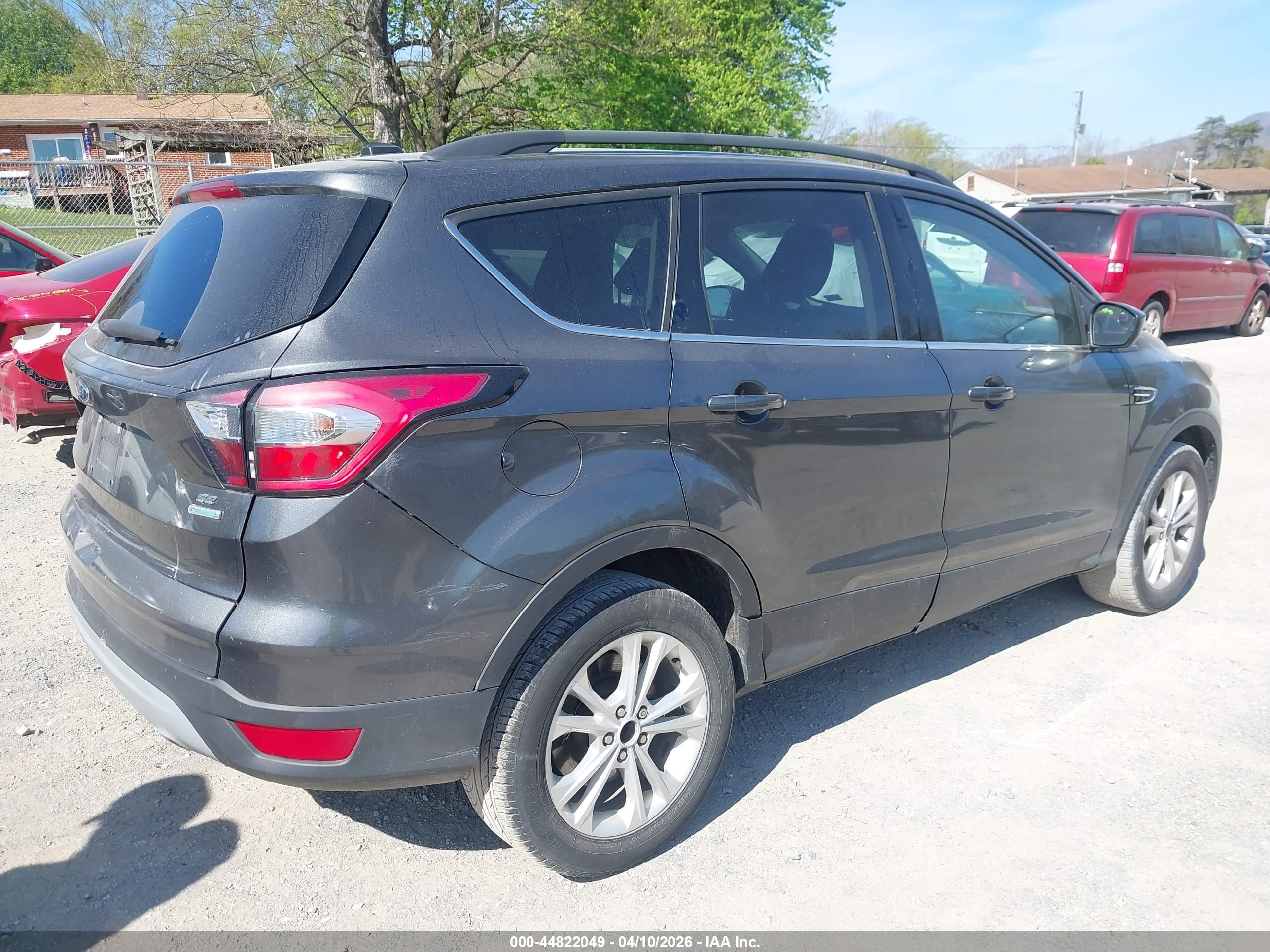 FORD ESCAPE image 6