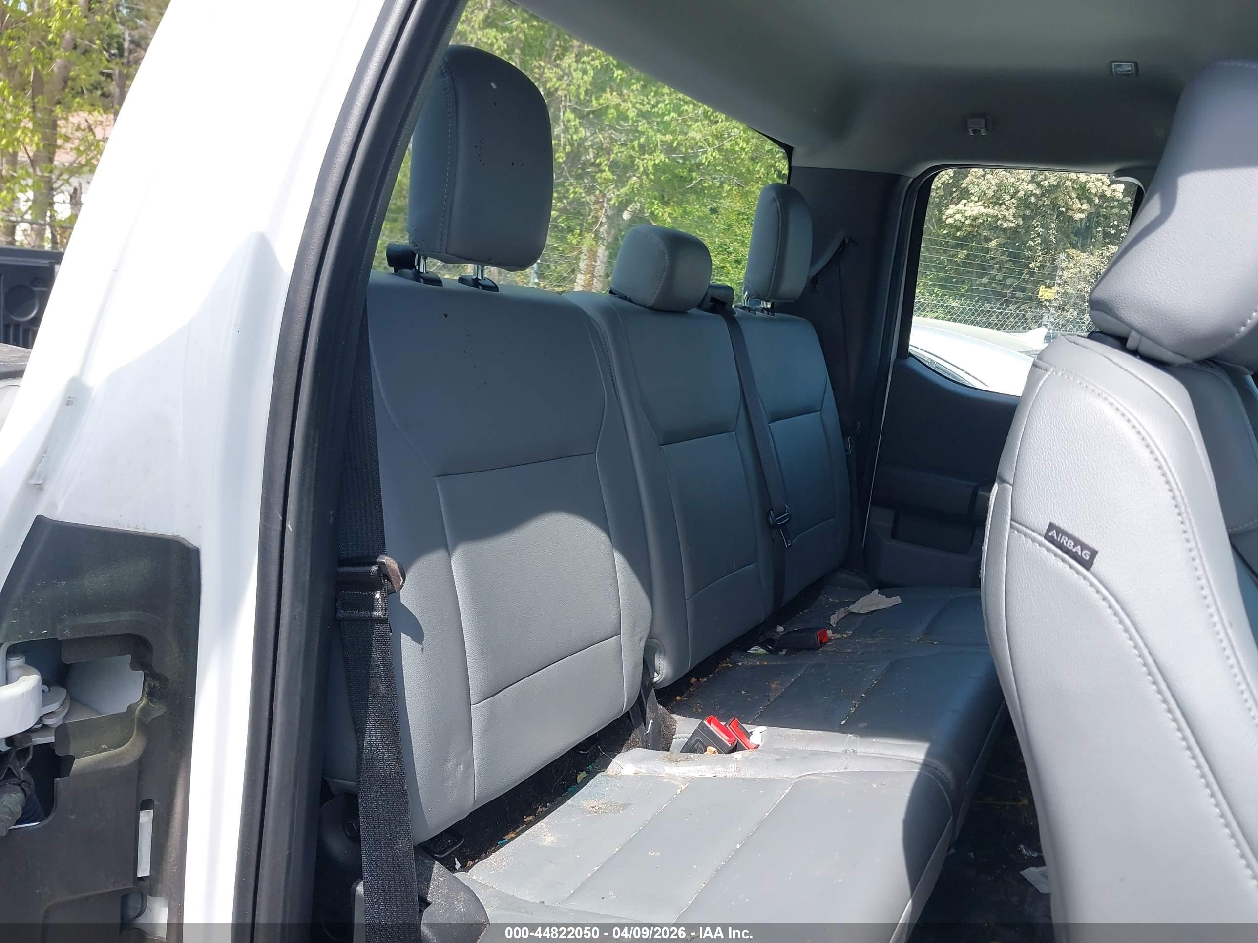 FORD F-150 image 8
