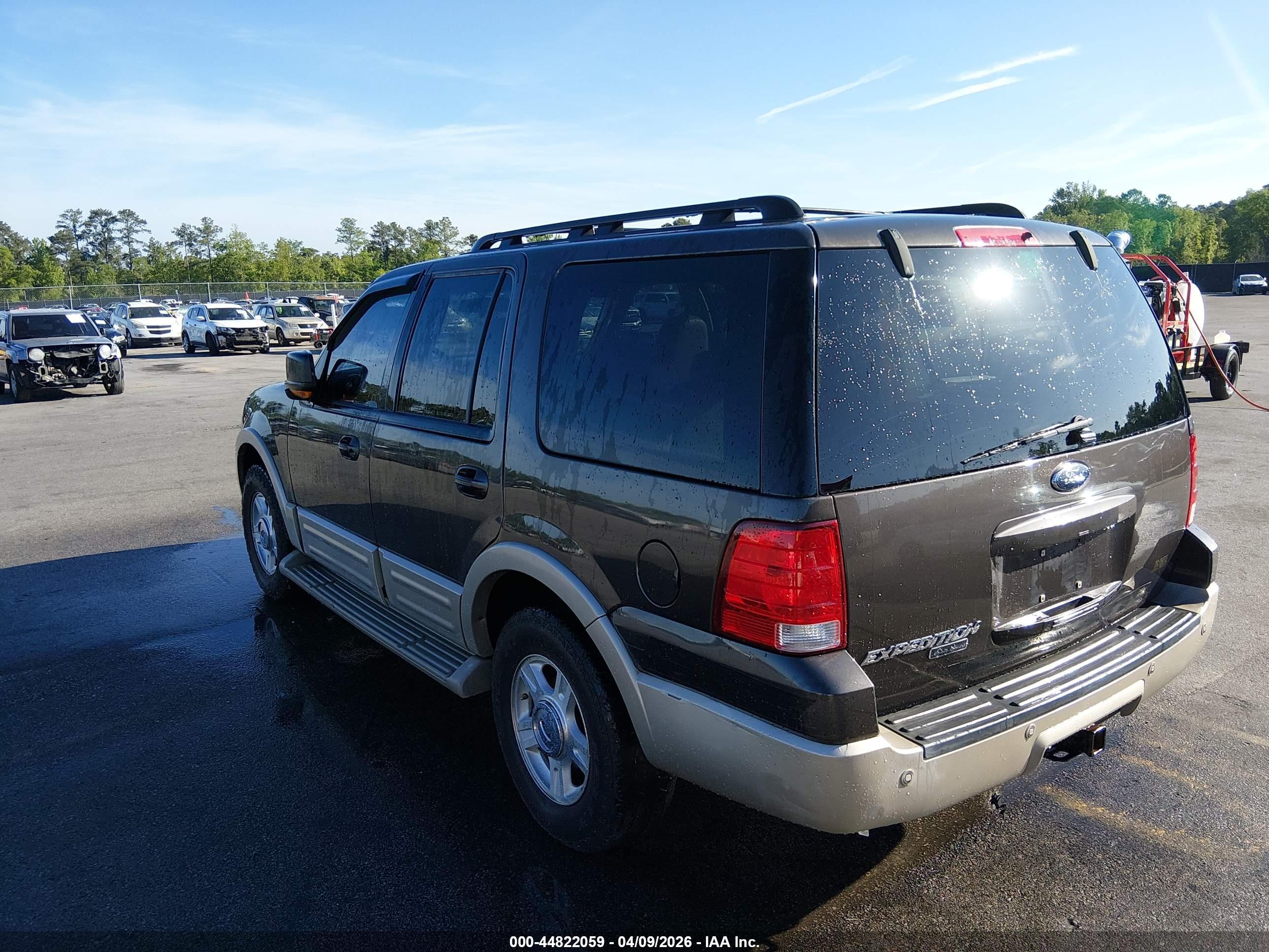 FORD EXPEDITION image 3
