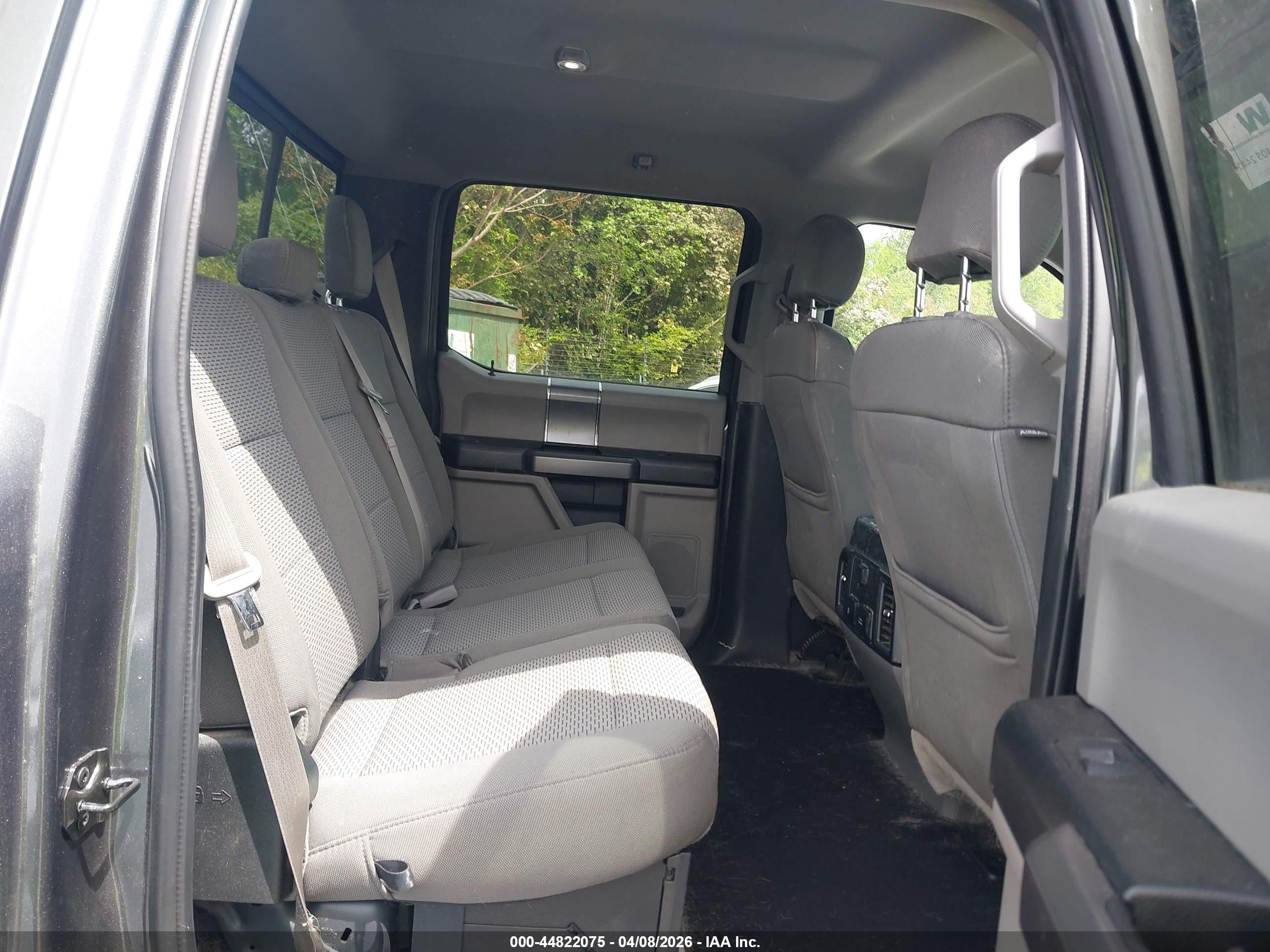 FORD F-250 image 8