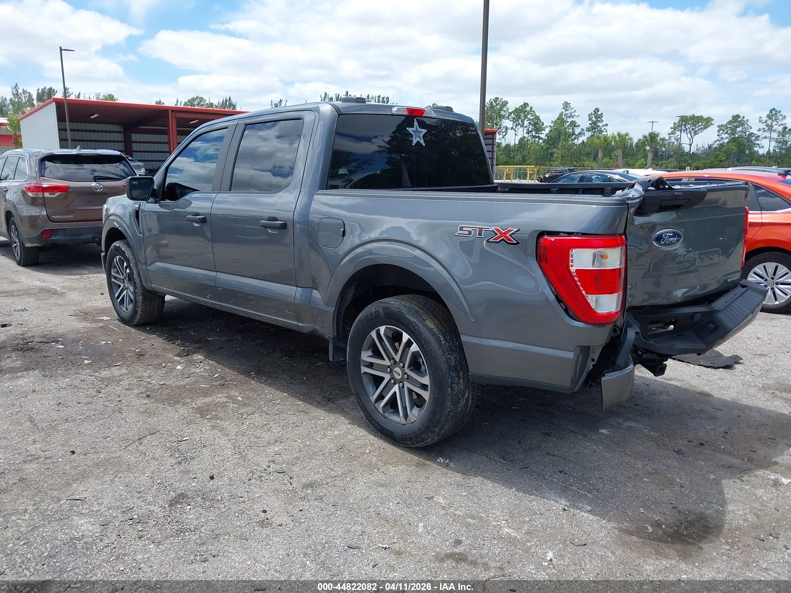 FORD F-150 image 3