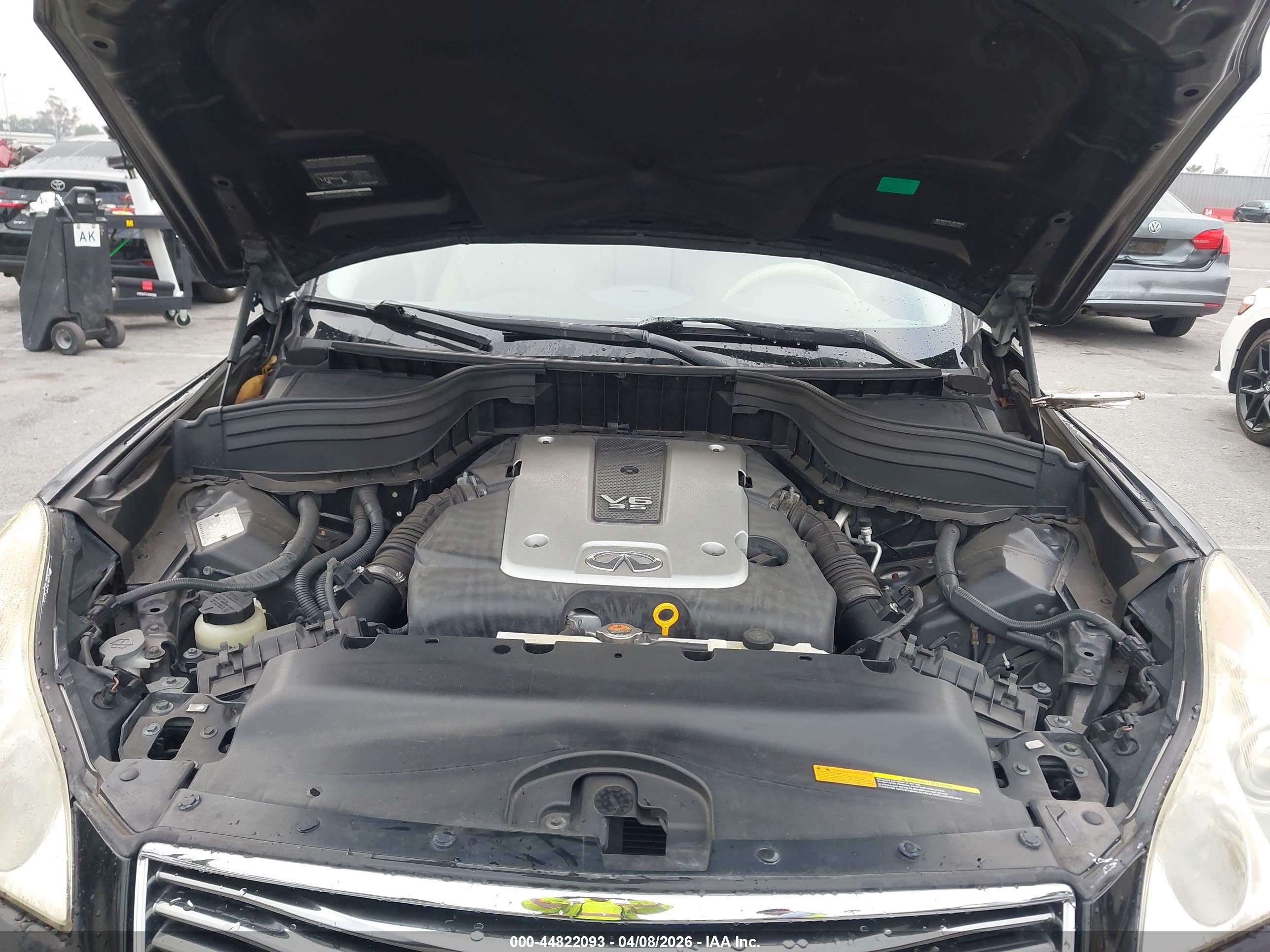 INFINITI EX35 image 10