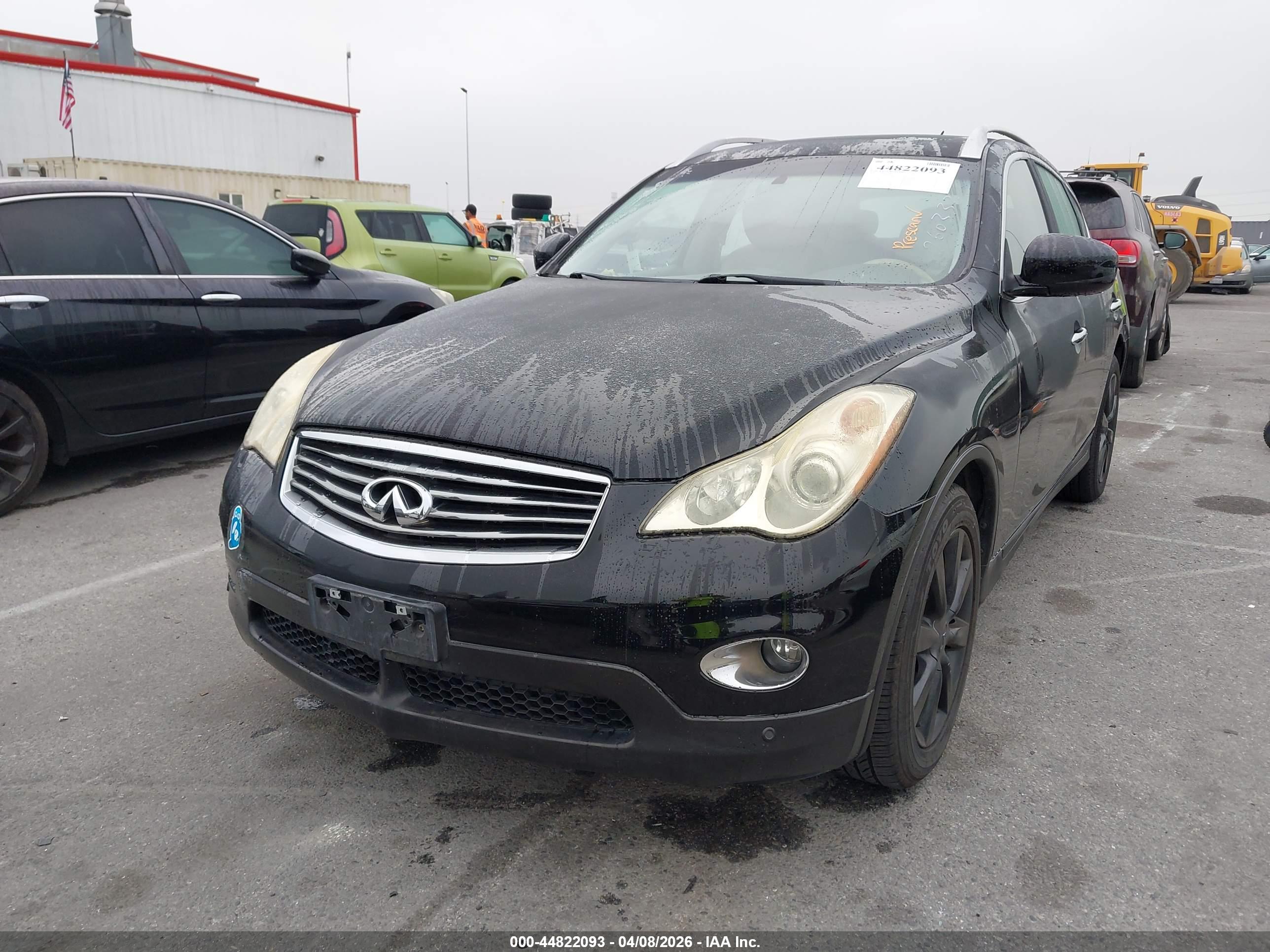 INFINITI EX35 image 2