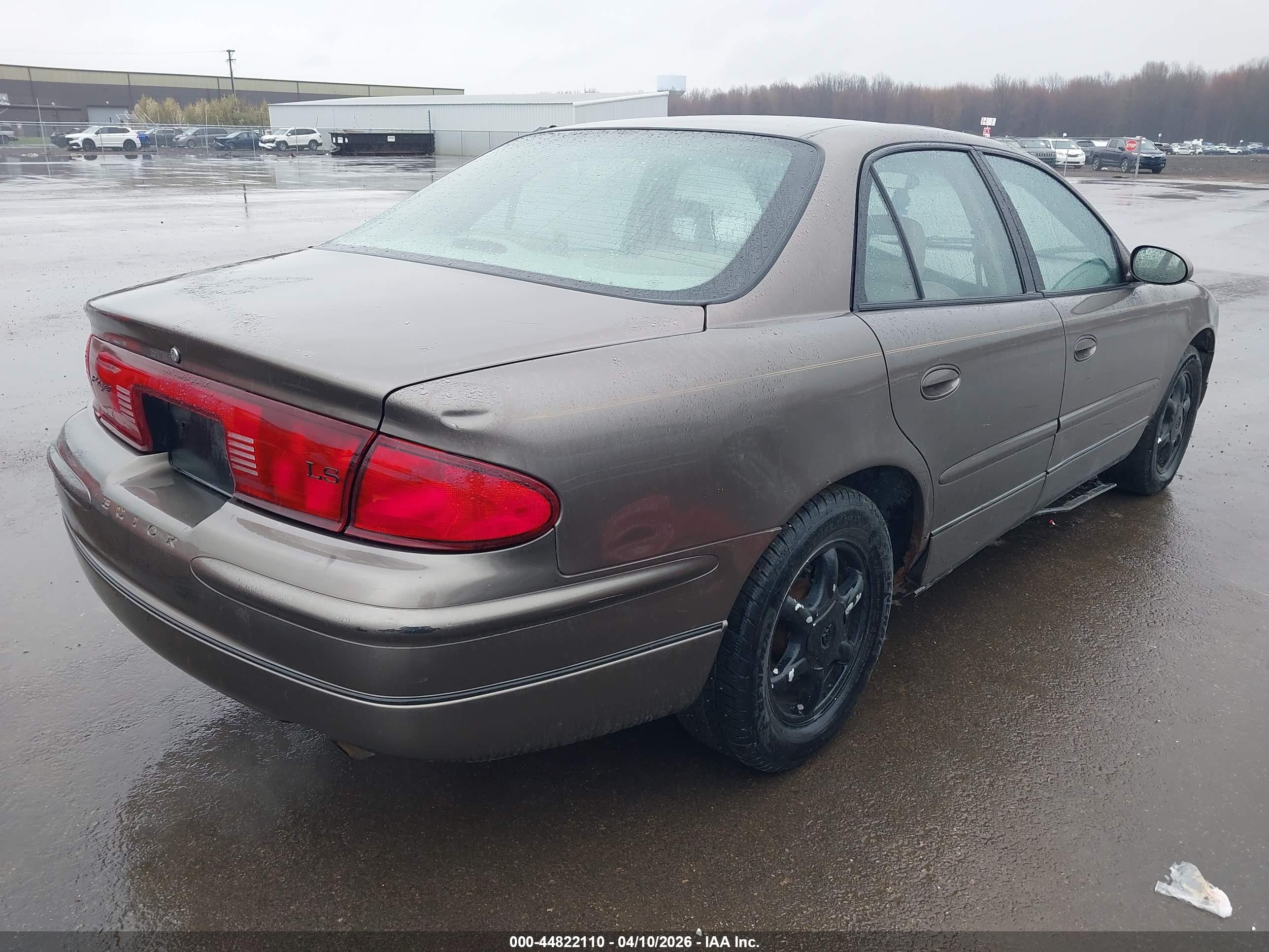 BUICK REGAL image 4