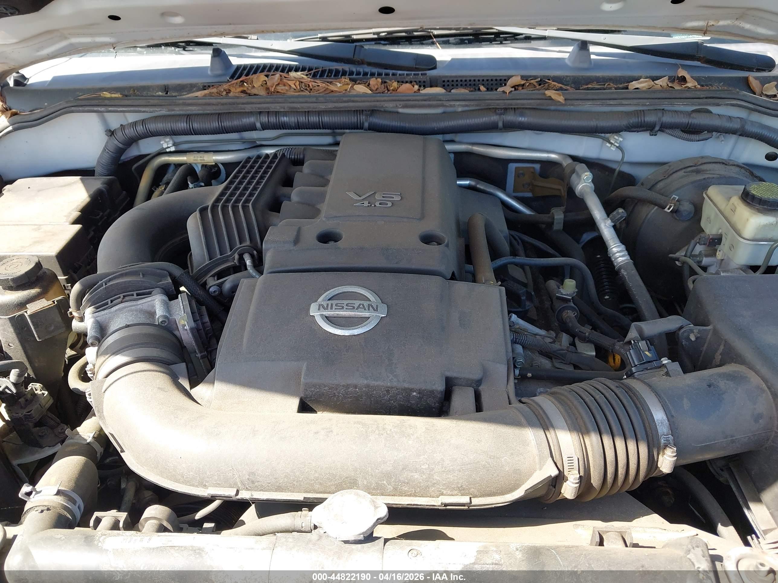 NISSAN FRONTIER image 10