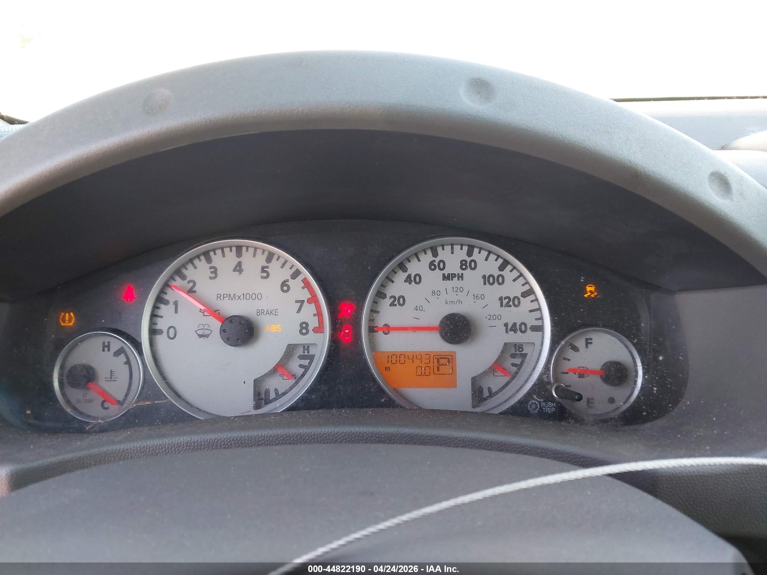 NISSAN FRONTIER image 7