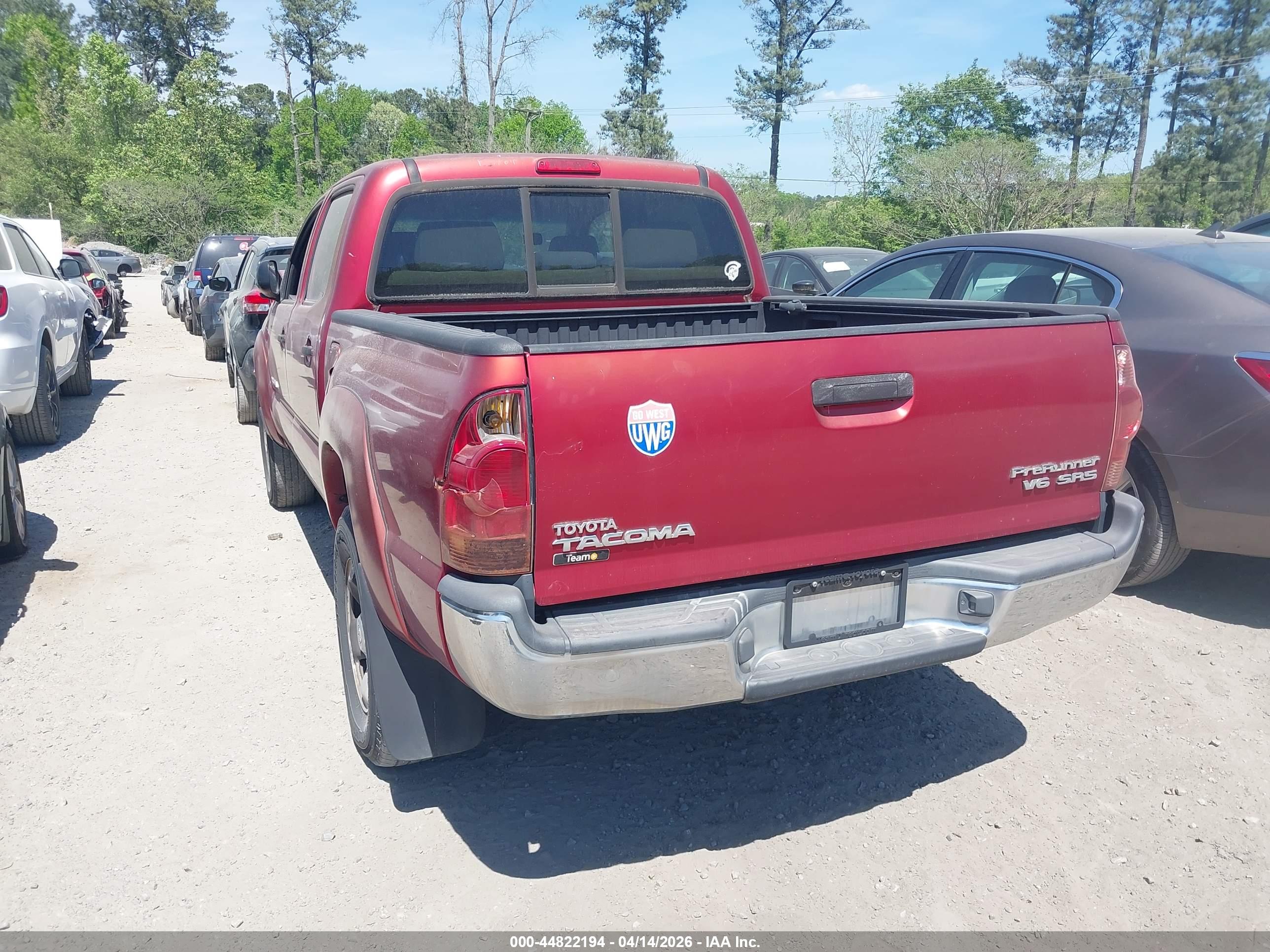 TOYOTA TACOMA image 3