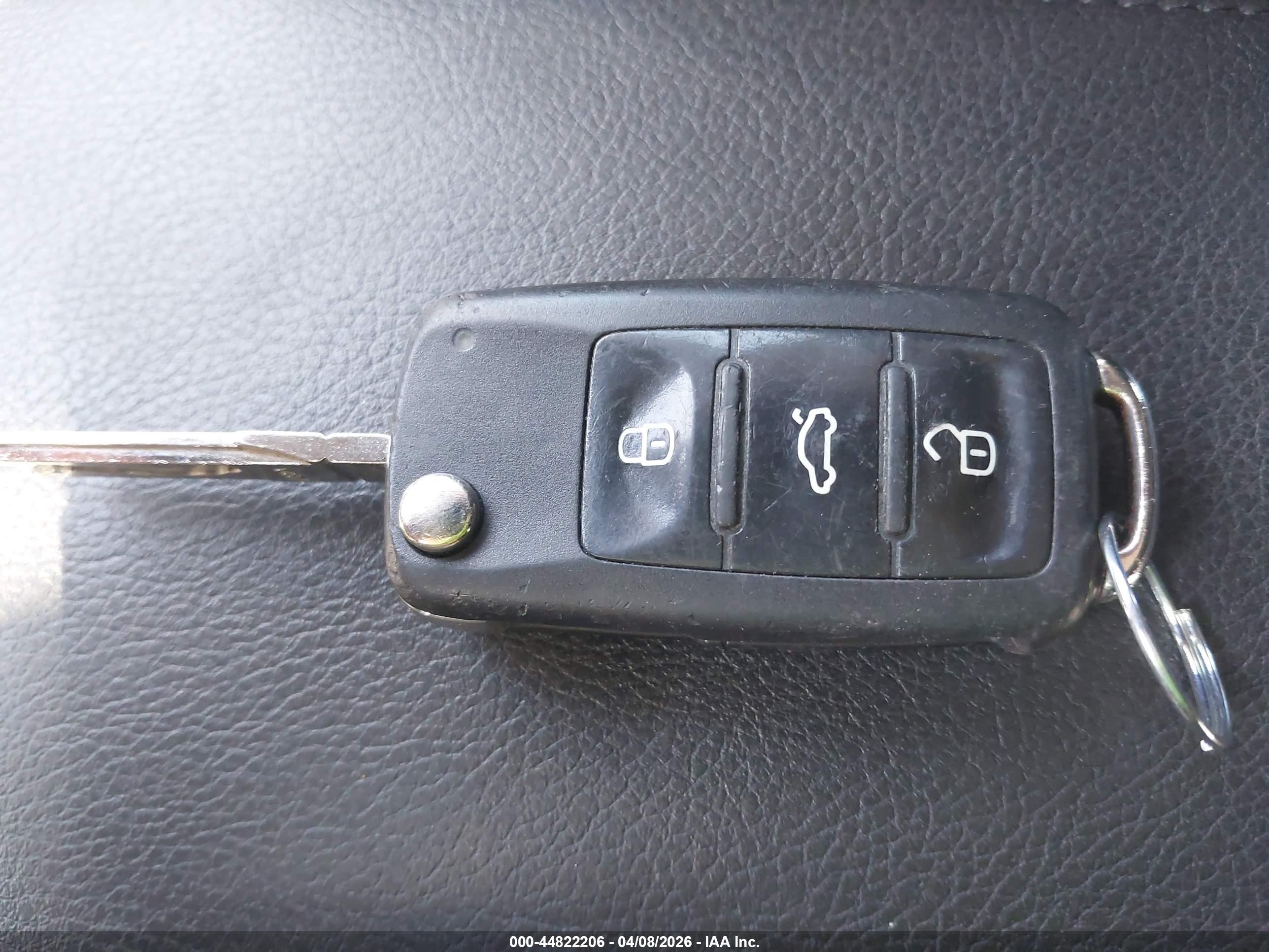 VOLKSWAGEN JETTA image 11