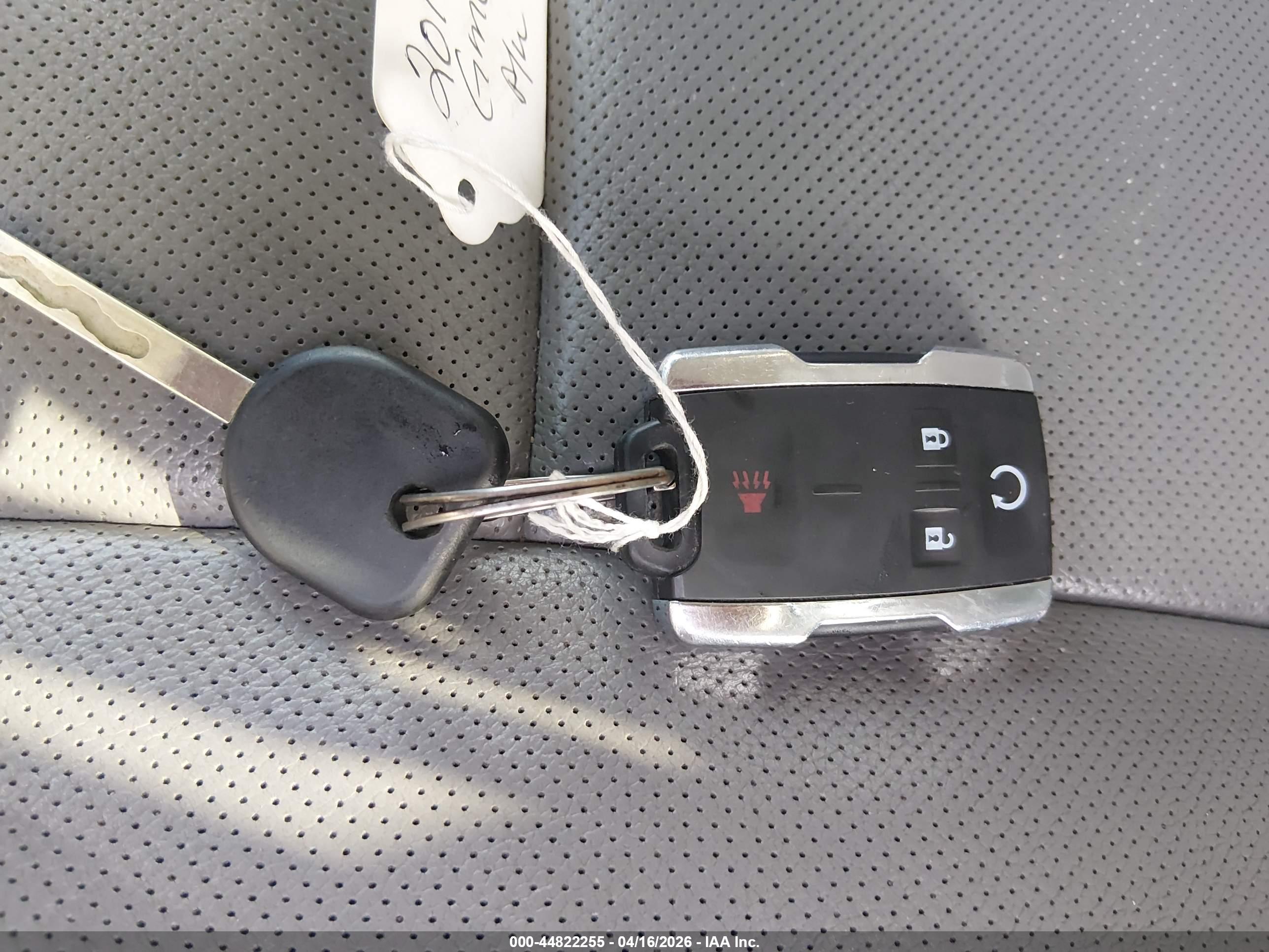 GMC SIERRA image 11
