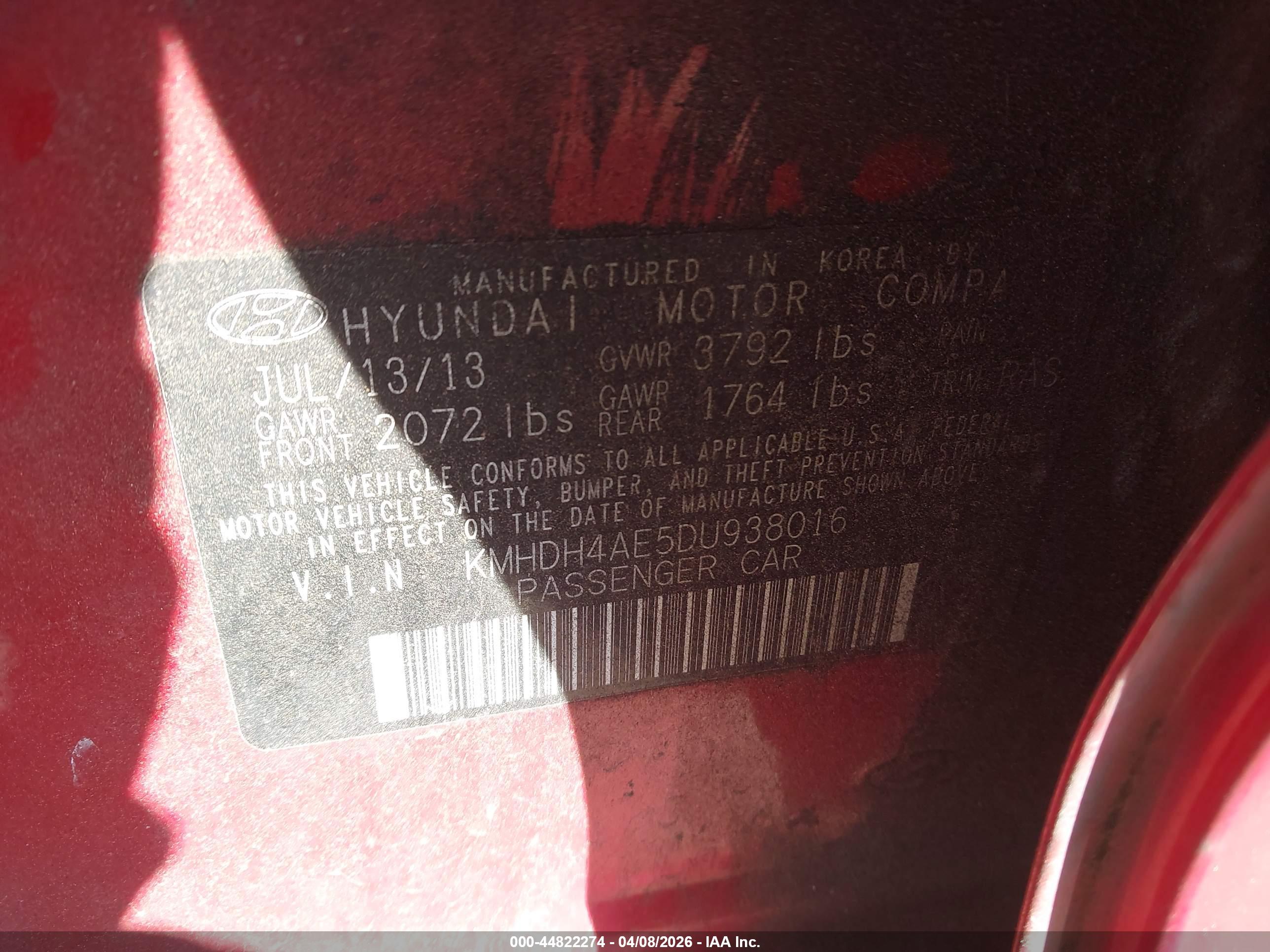 HYUNDAI ELANTRA image 9