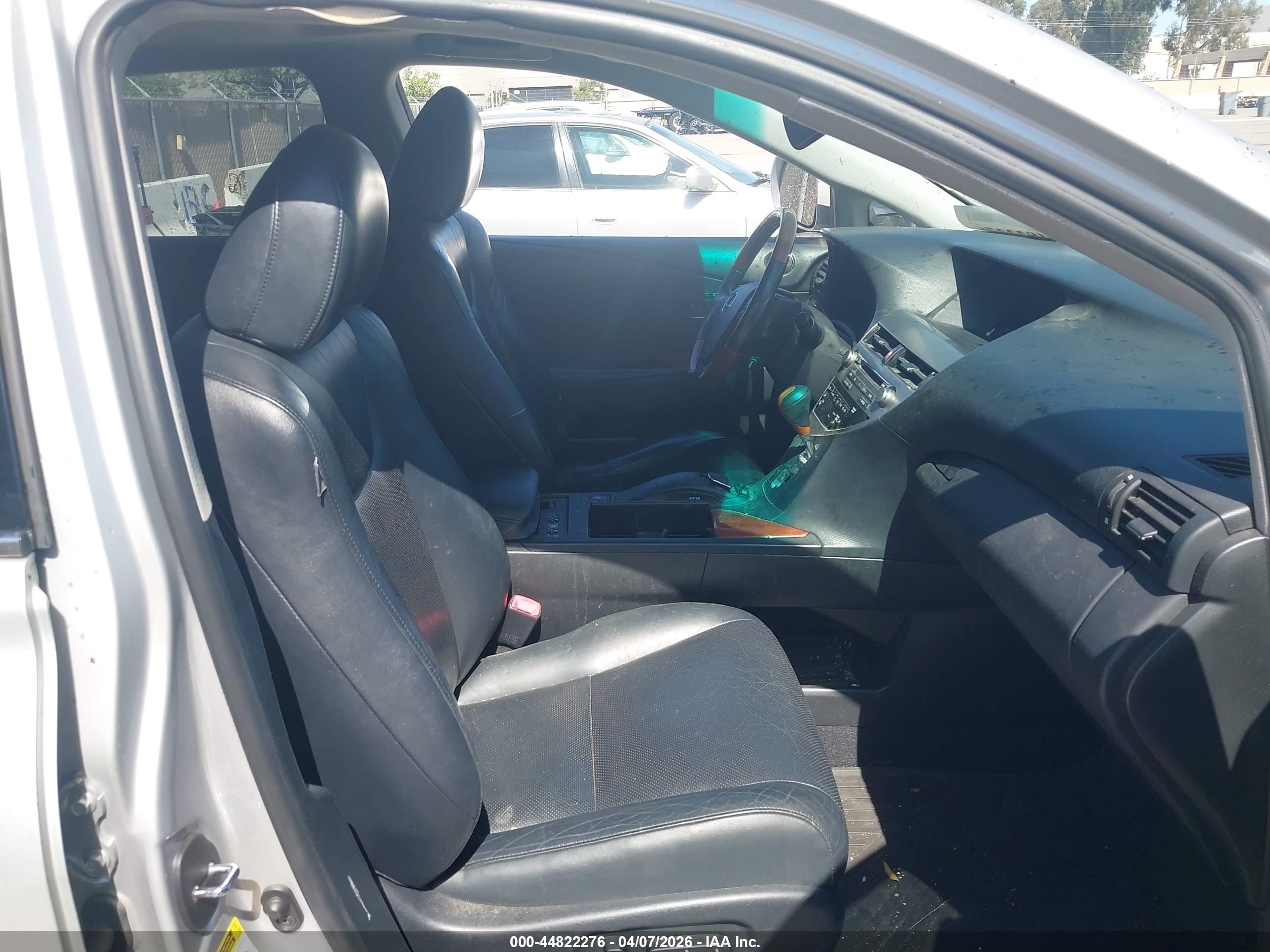 LEXUS RX image 5