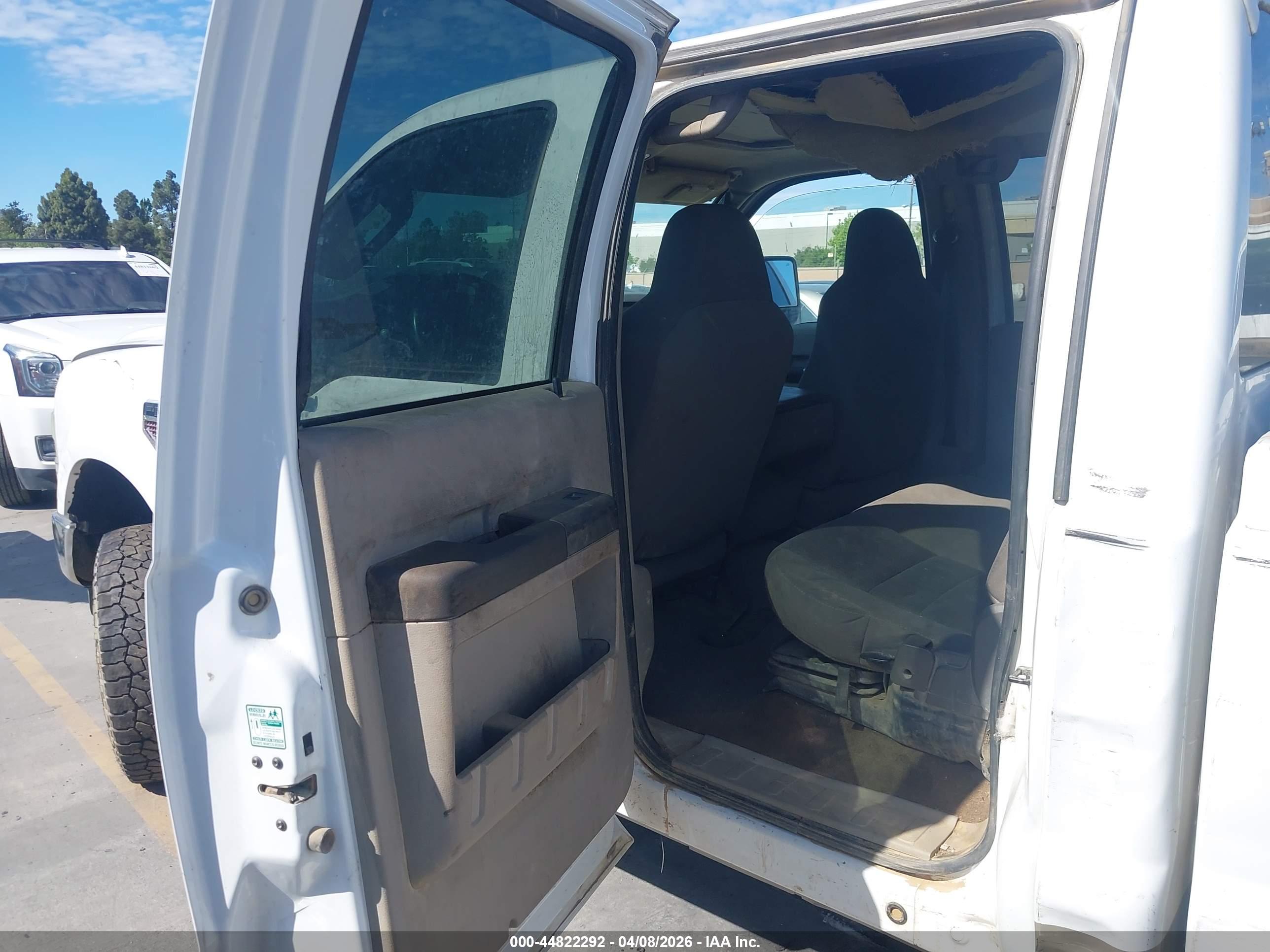 FORD F-250 image 8