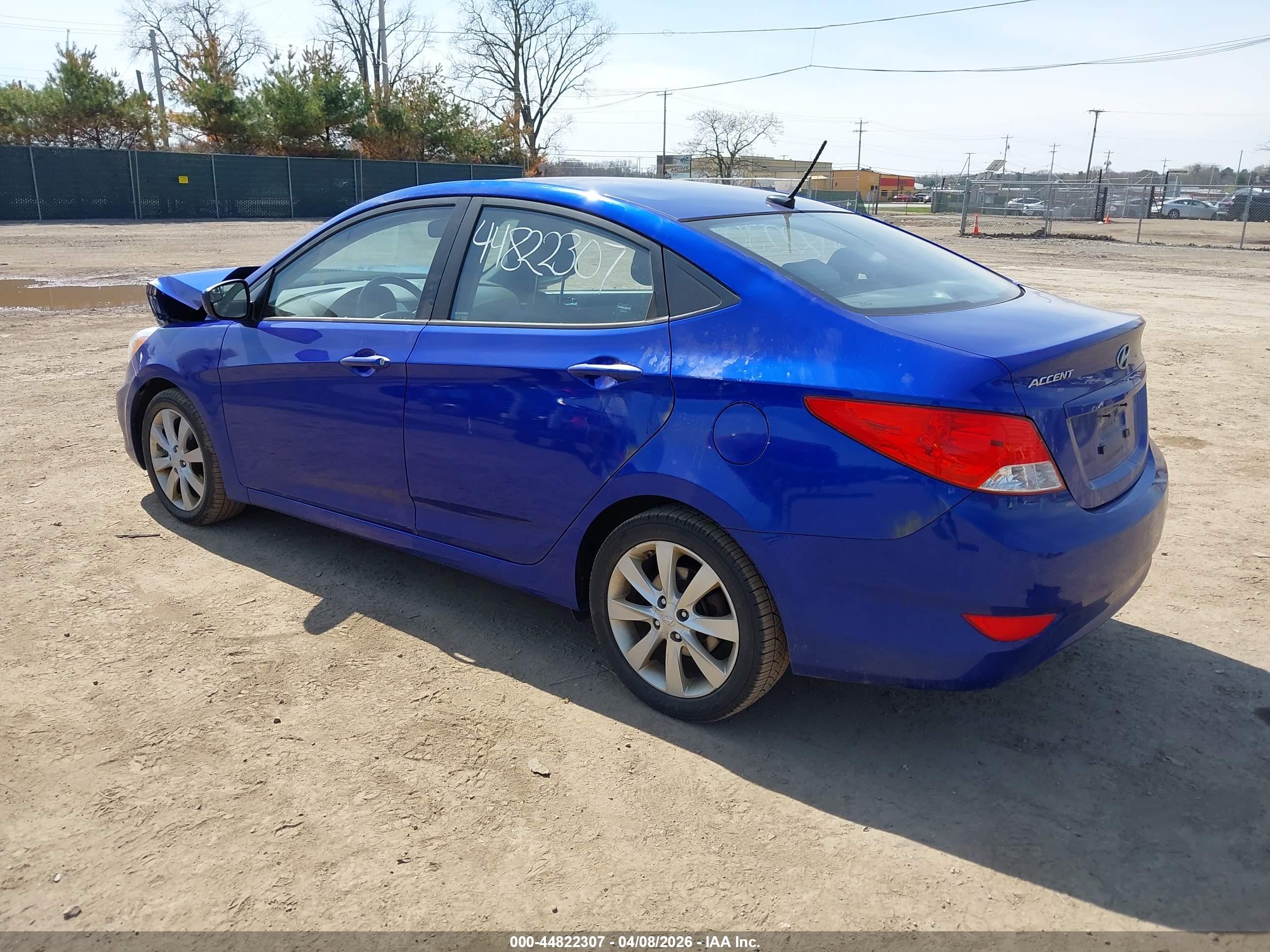 HYUNDAI ACCENT image 3
