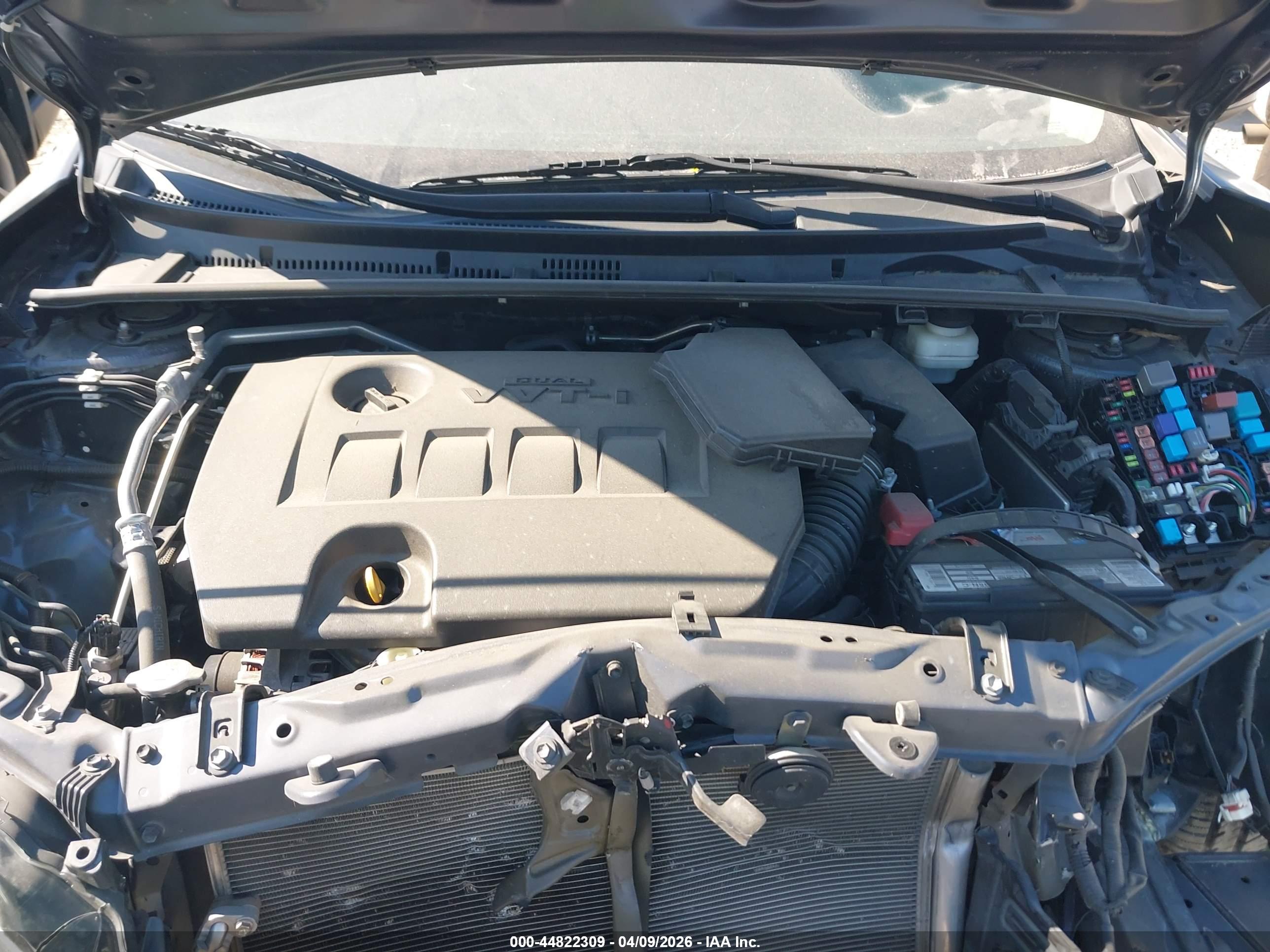 TOYOTA COROLLA image 10
