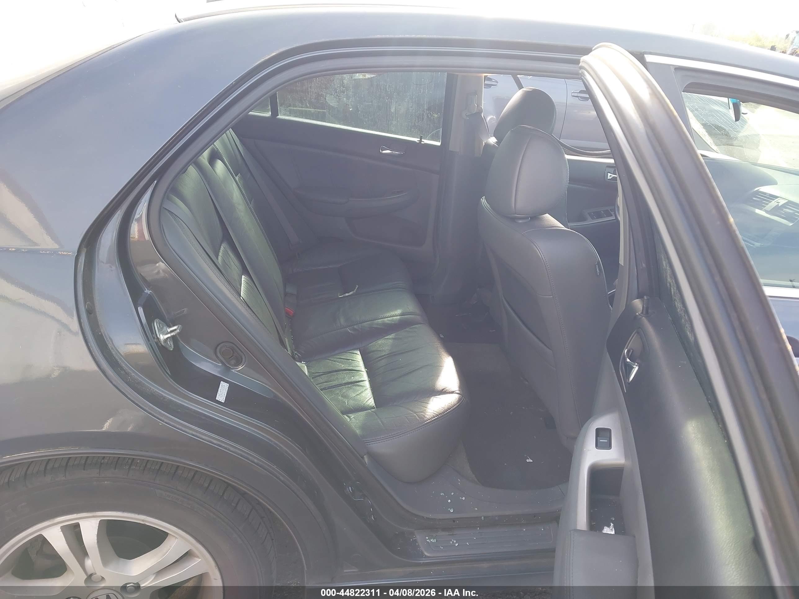 HONDA ACCORD image 8
