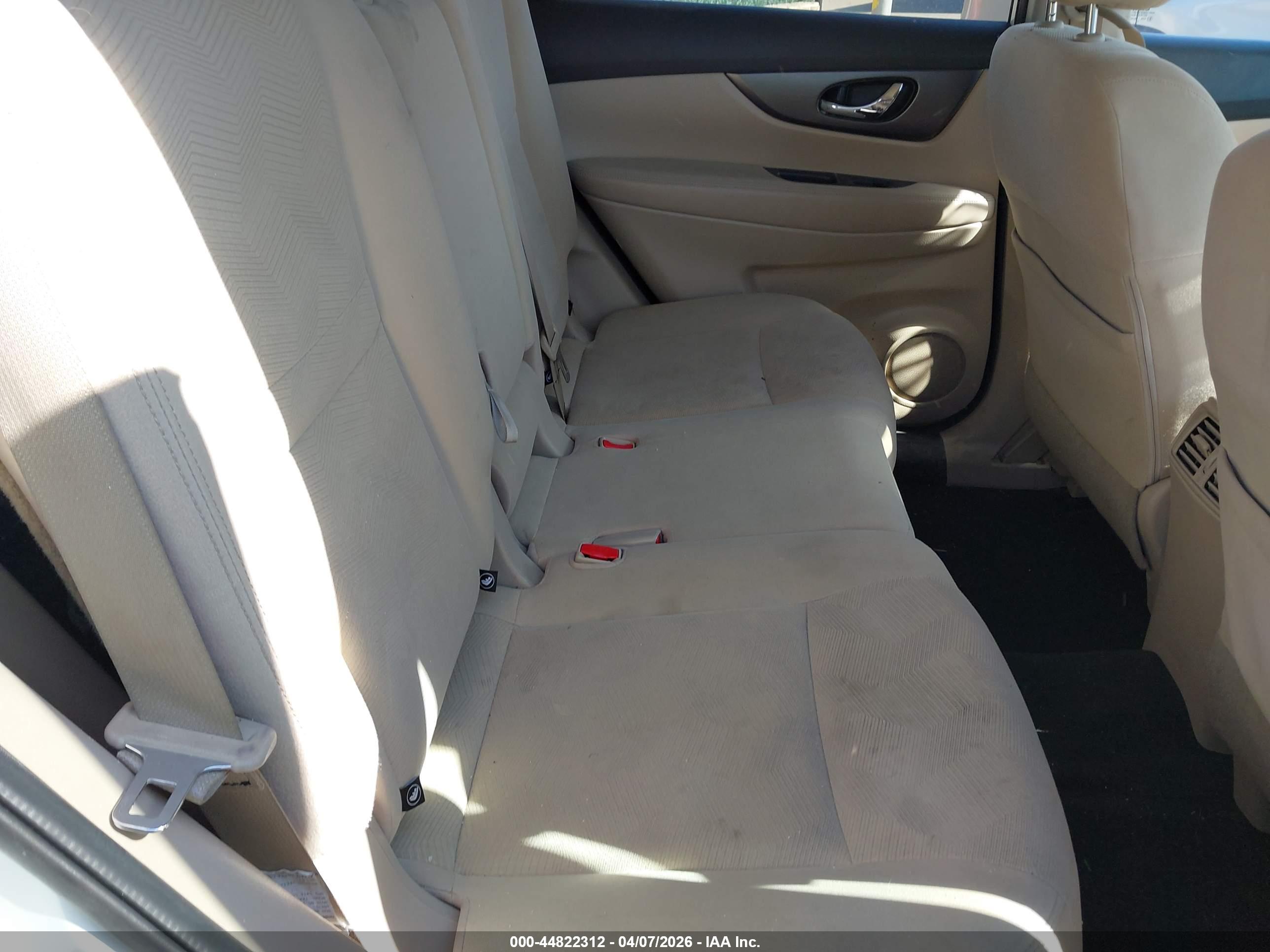 NISSAN ROGUE image 8