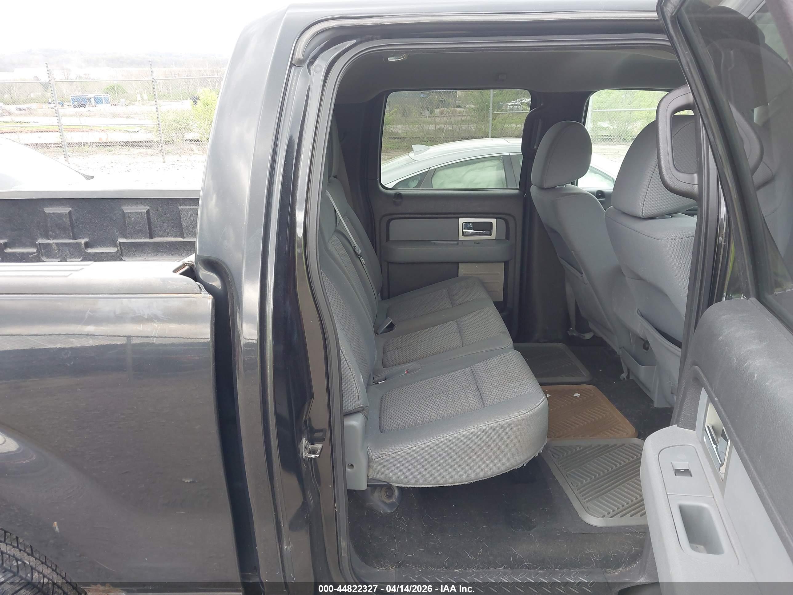 FORD F-150 image 8