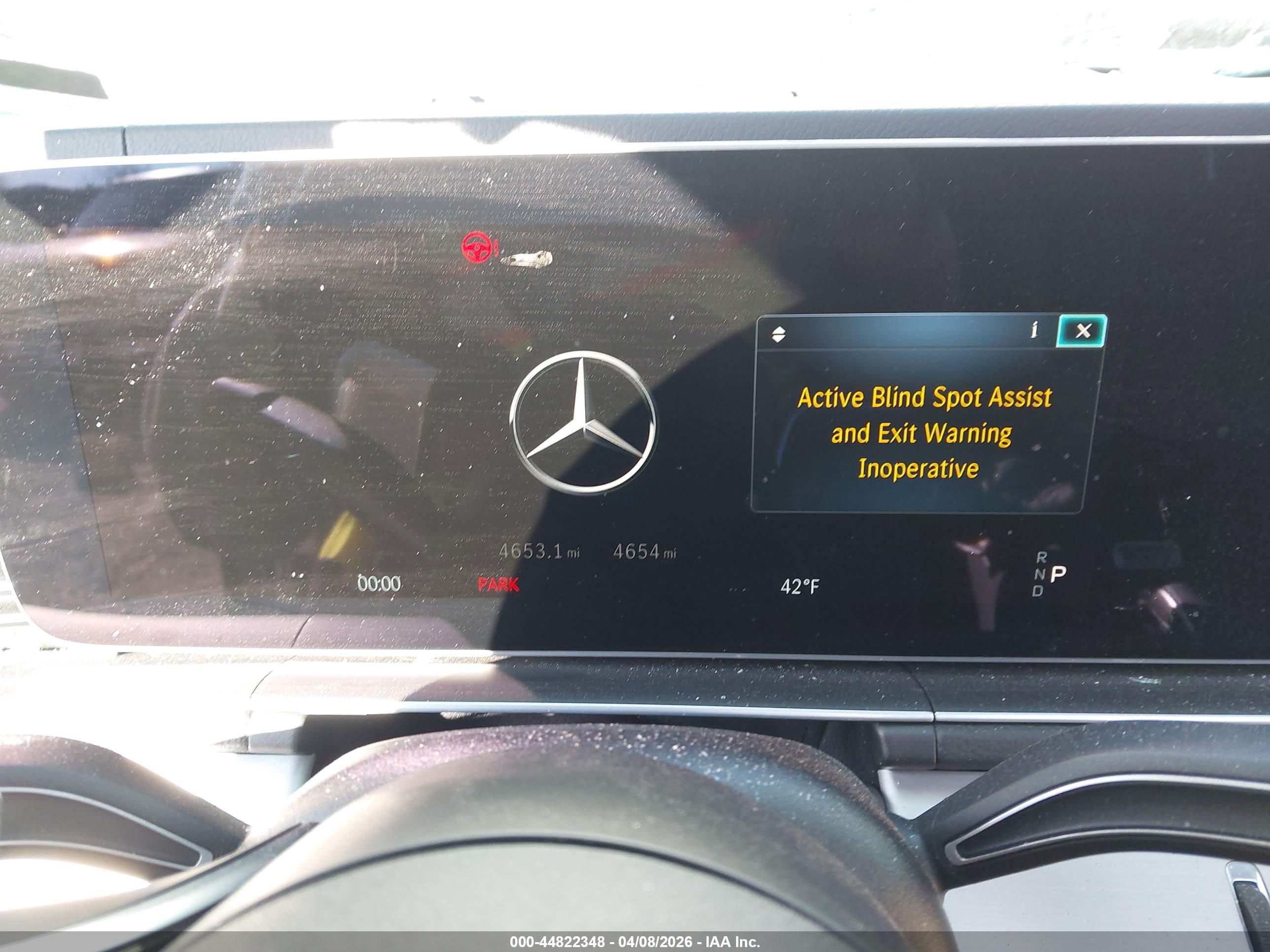 MERCEDES-BENZ GLS image 7