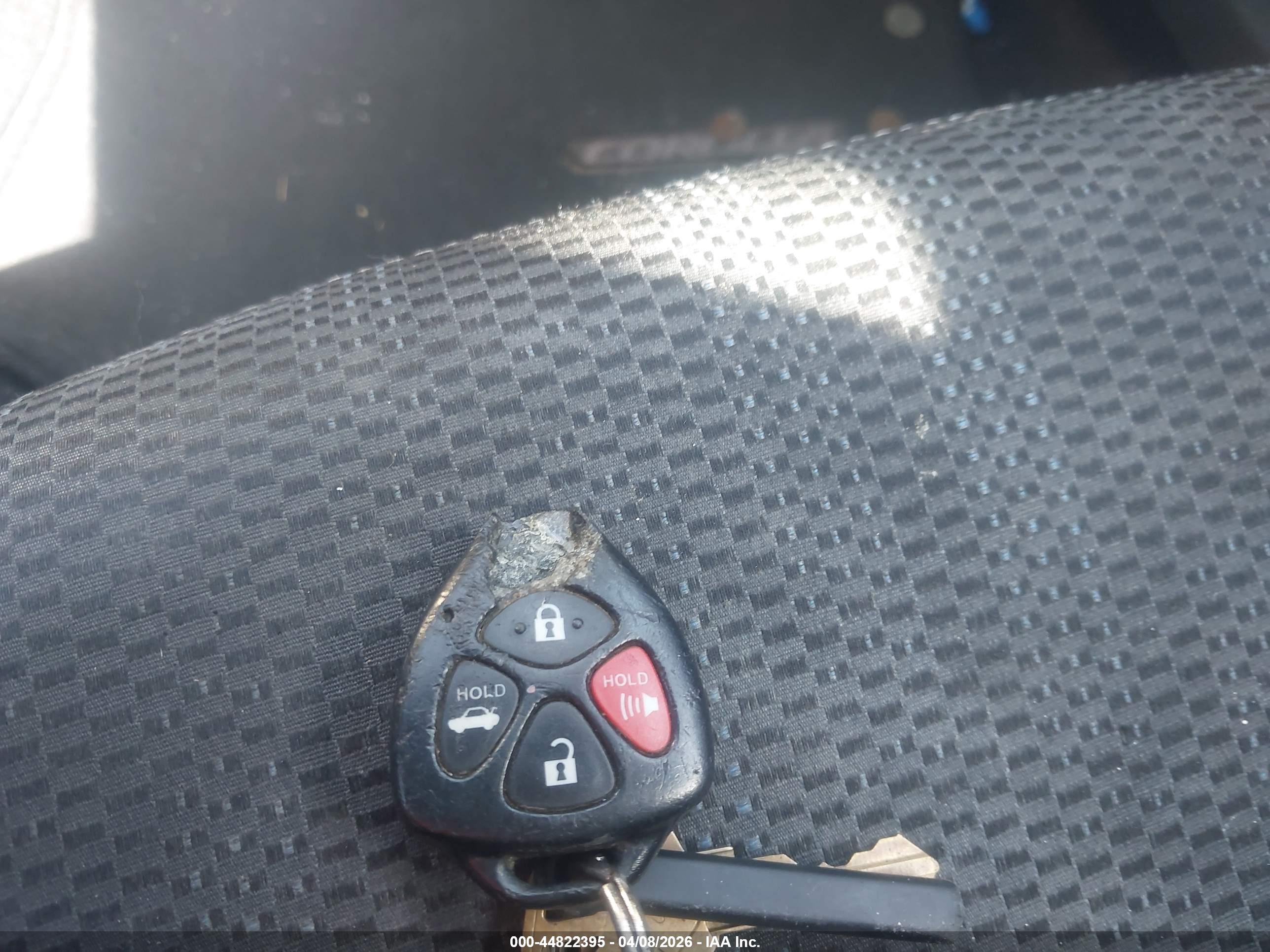 TOYOTA COROLLA image 11