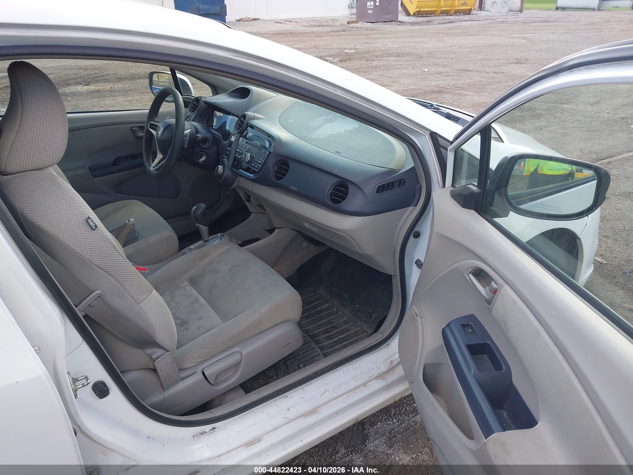 HONDA INSIGHT image 5