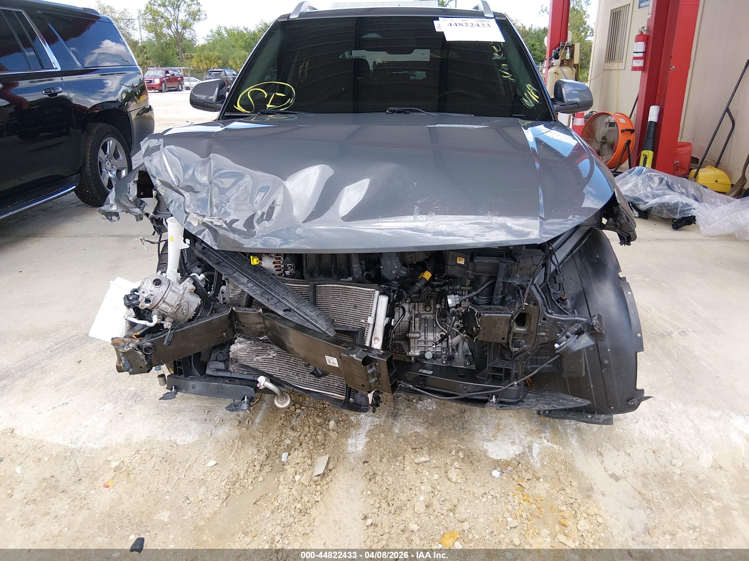 HYUNDAI VENUE image 6