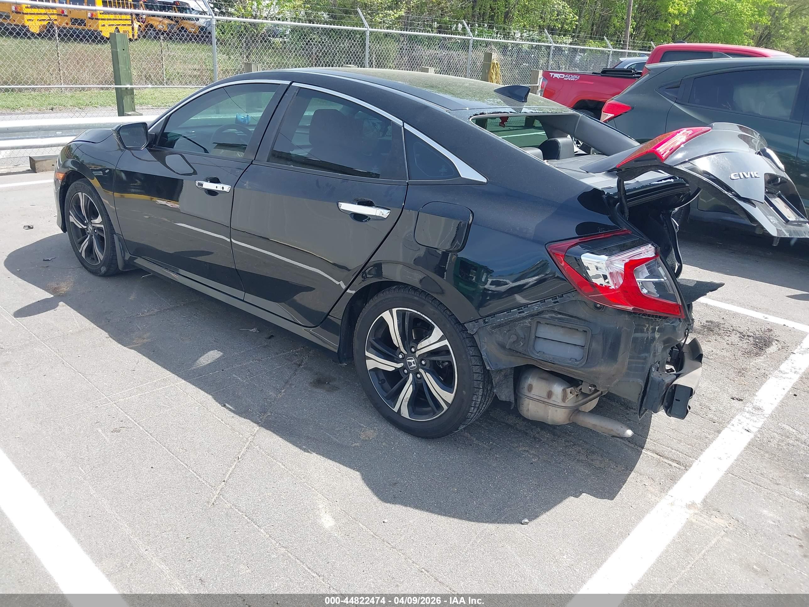 HONDA CIVIC image 3