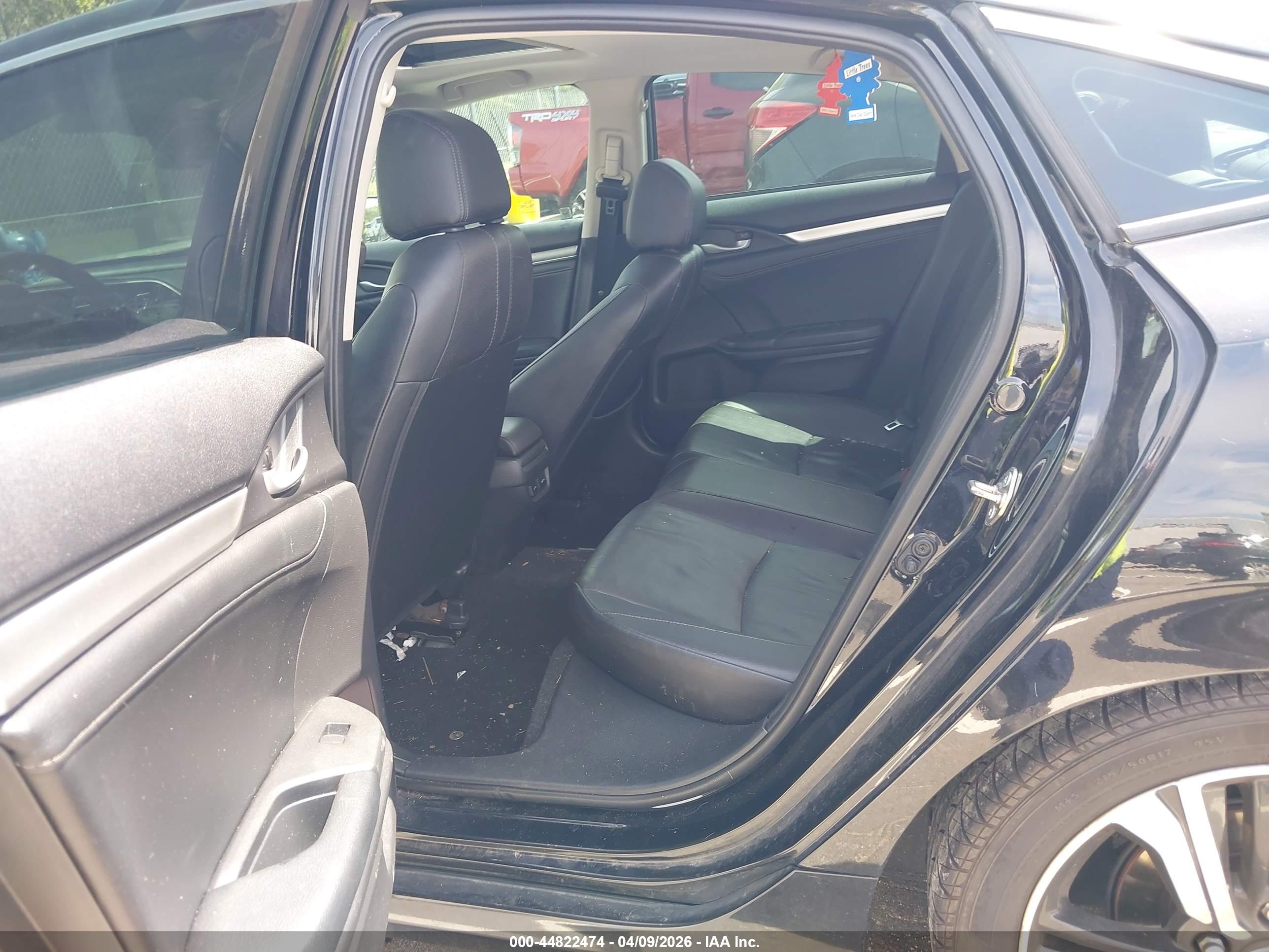 HONDA CIVIC image 8